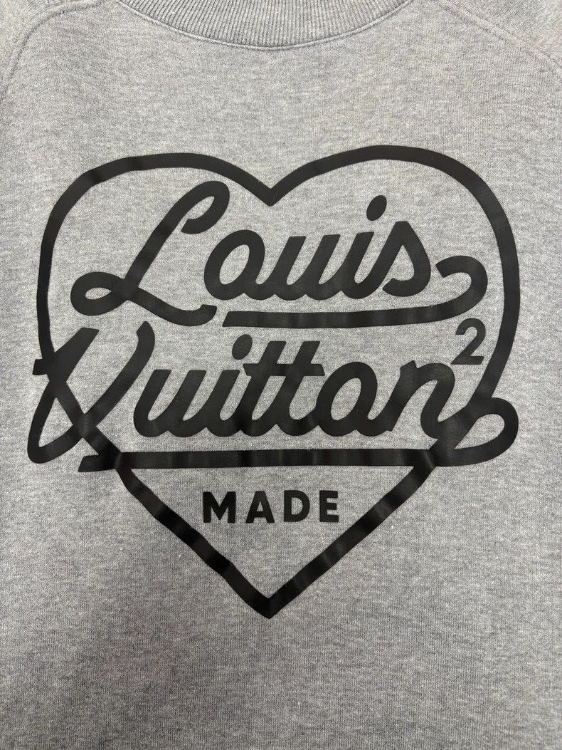Louis Vuitton Louis Vuitton Love hoodie 2501-Nextarrow Size US S / EU 44-46 / 1 - 3 Thumbnail
