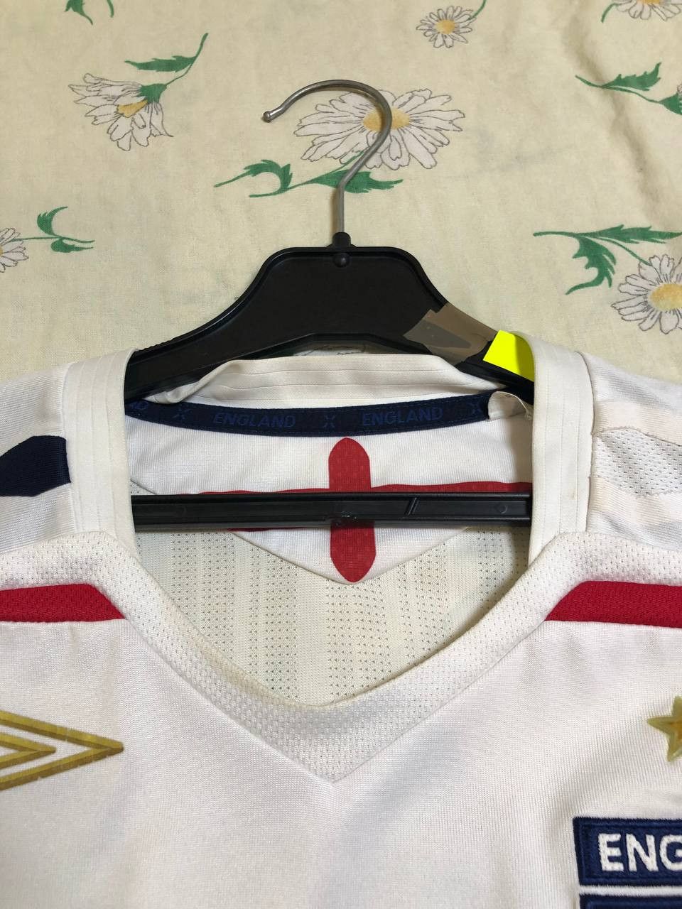 Umbro ENGLAND 2007 2009 HOME FOOTBALL SHIRT SOCCER JERSEY Size US M / EU 48-50 / 2 - 2 Thumbnail