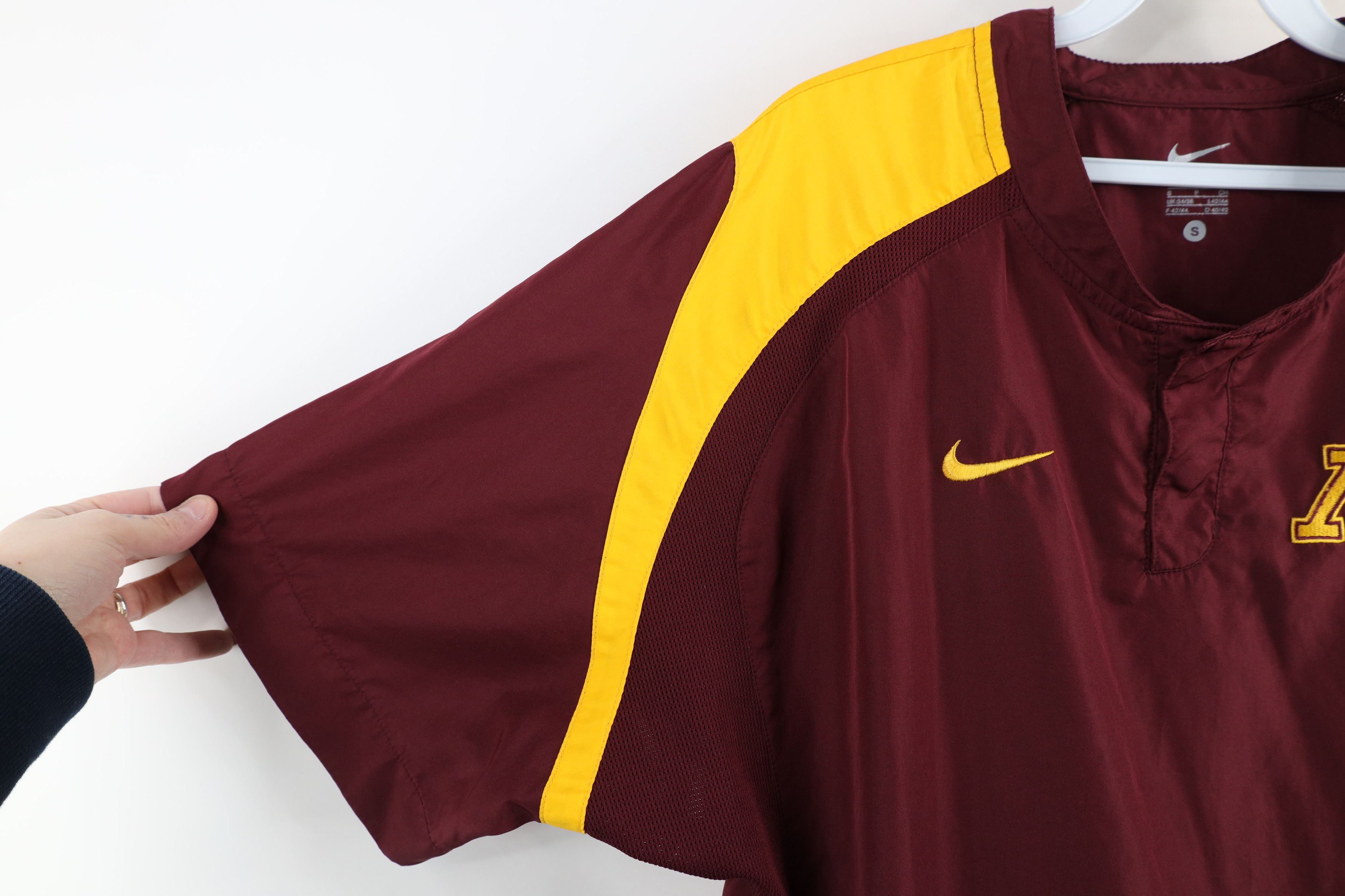 Nike × Vintage Nike University of Minnesota Short Sleeve Windbreaker Jacket Size US S / EU 44-46 / 1 - 6 Thumbnail