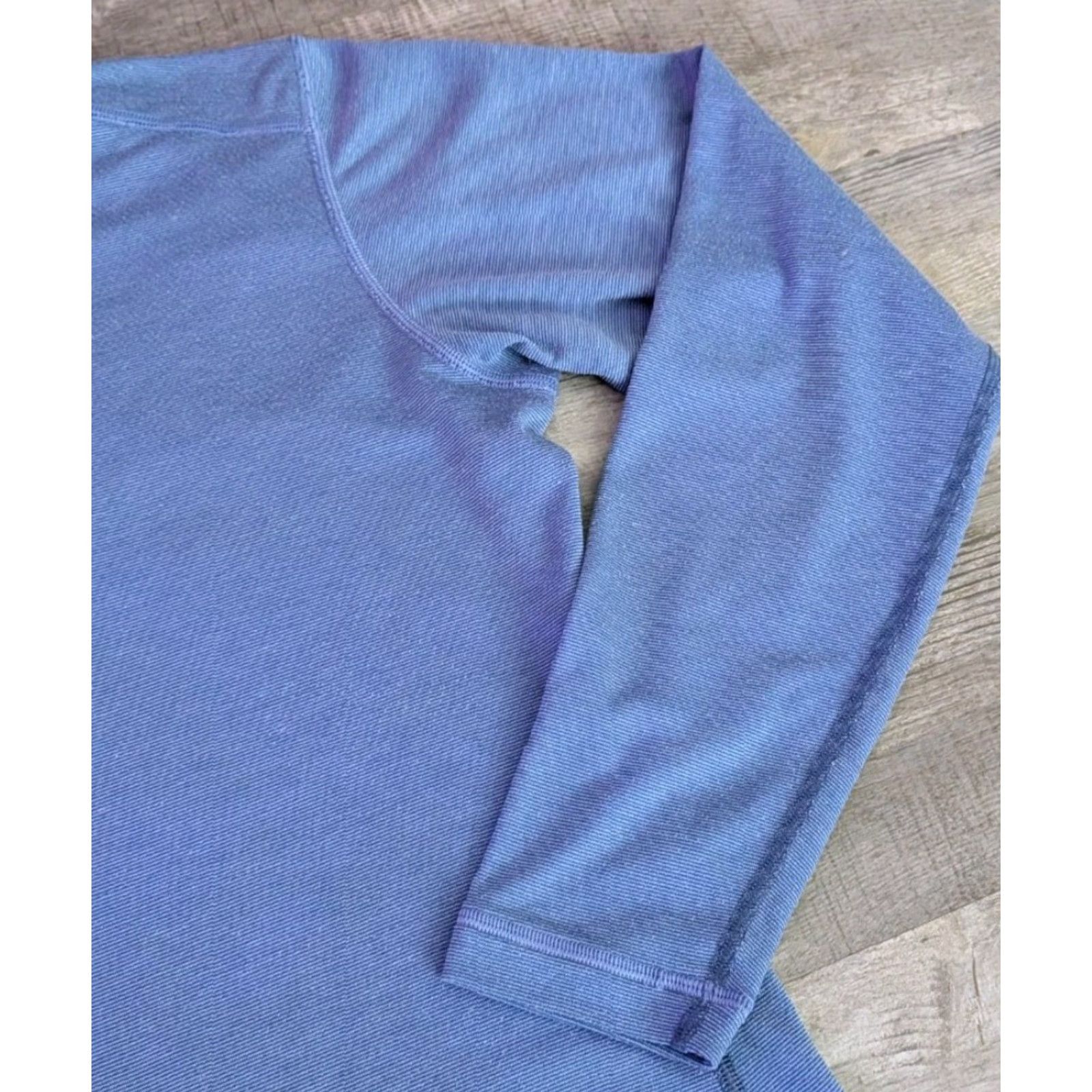 Patagonia Patagonia Capilene Baselayer Pullover L Blue Quarter Zip Women Size L / US 10 / IT 46 - 4 Thumbnail