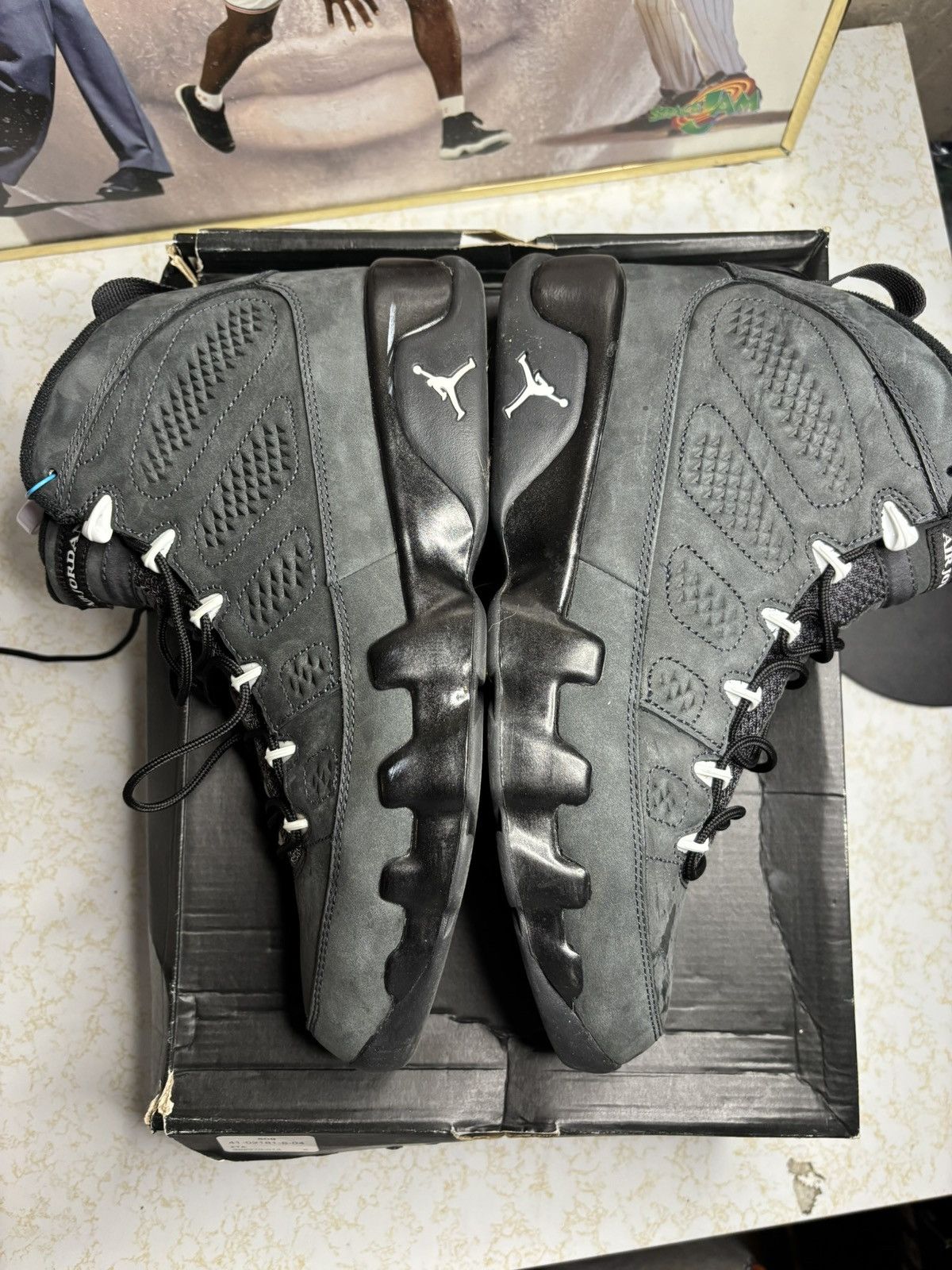 Jordan Brand Air Jordan 9 Retro OG anthracite Size US 10 / EU 43 - 4 Thumbnail
