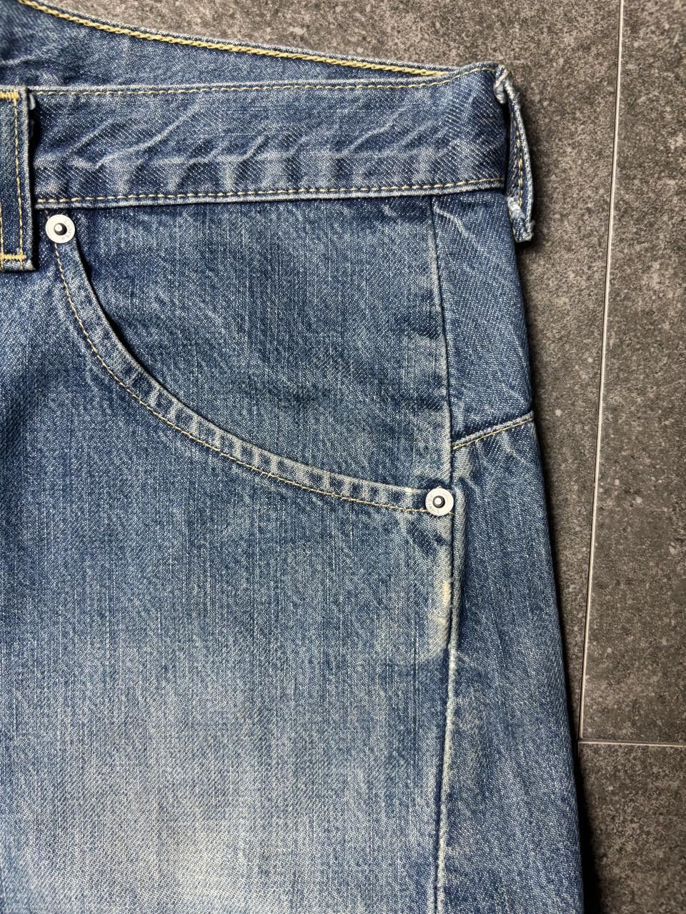 Levi's 2000s Levis Engineered Twisted Jeans Size US 37 - 3 Thumbnail