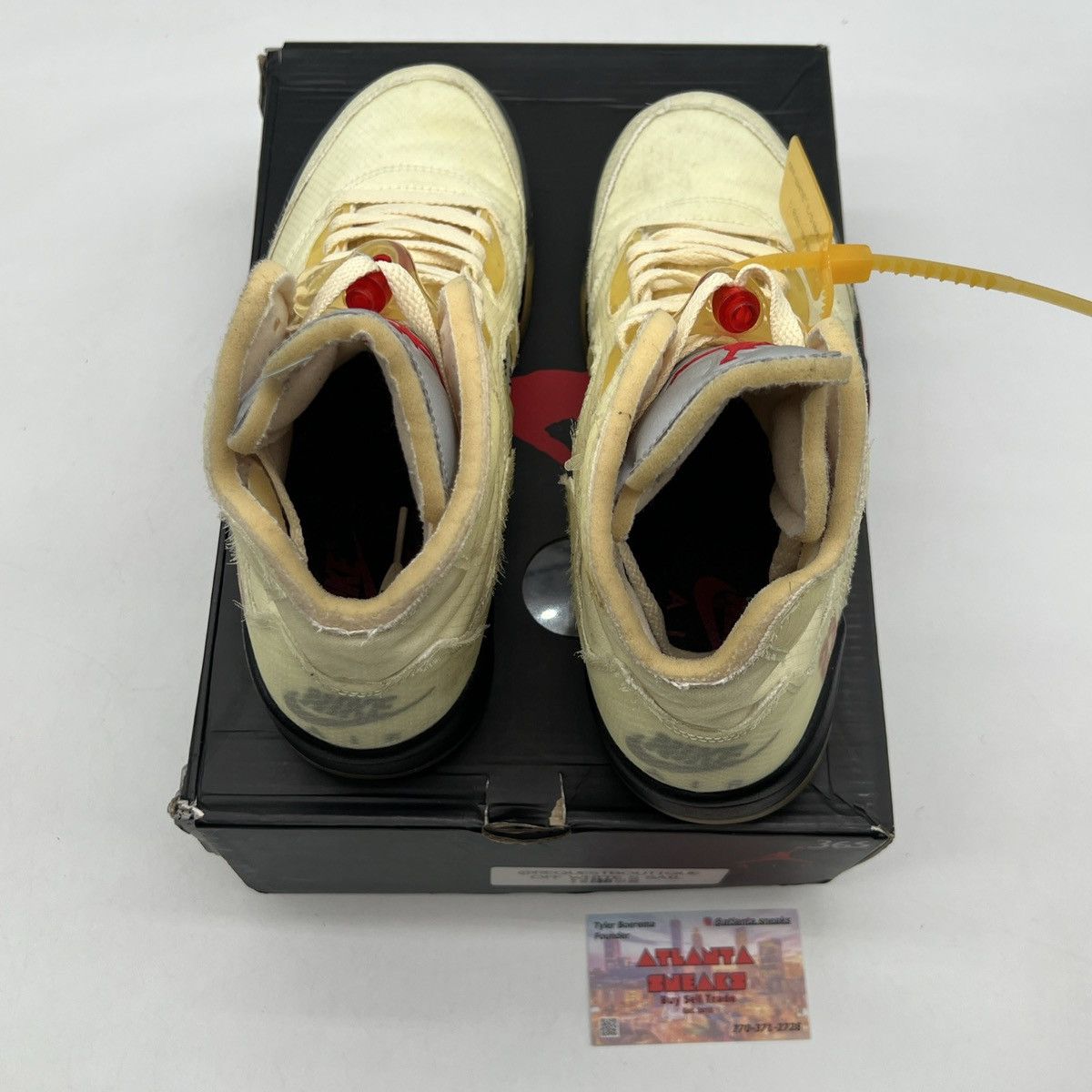 Jordan Brand Off white x air Jordan 5 sail Size US 8 / EU 41 - 7 Thumbnail