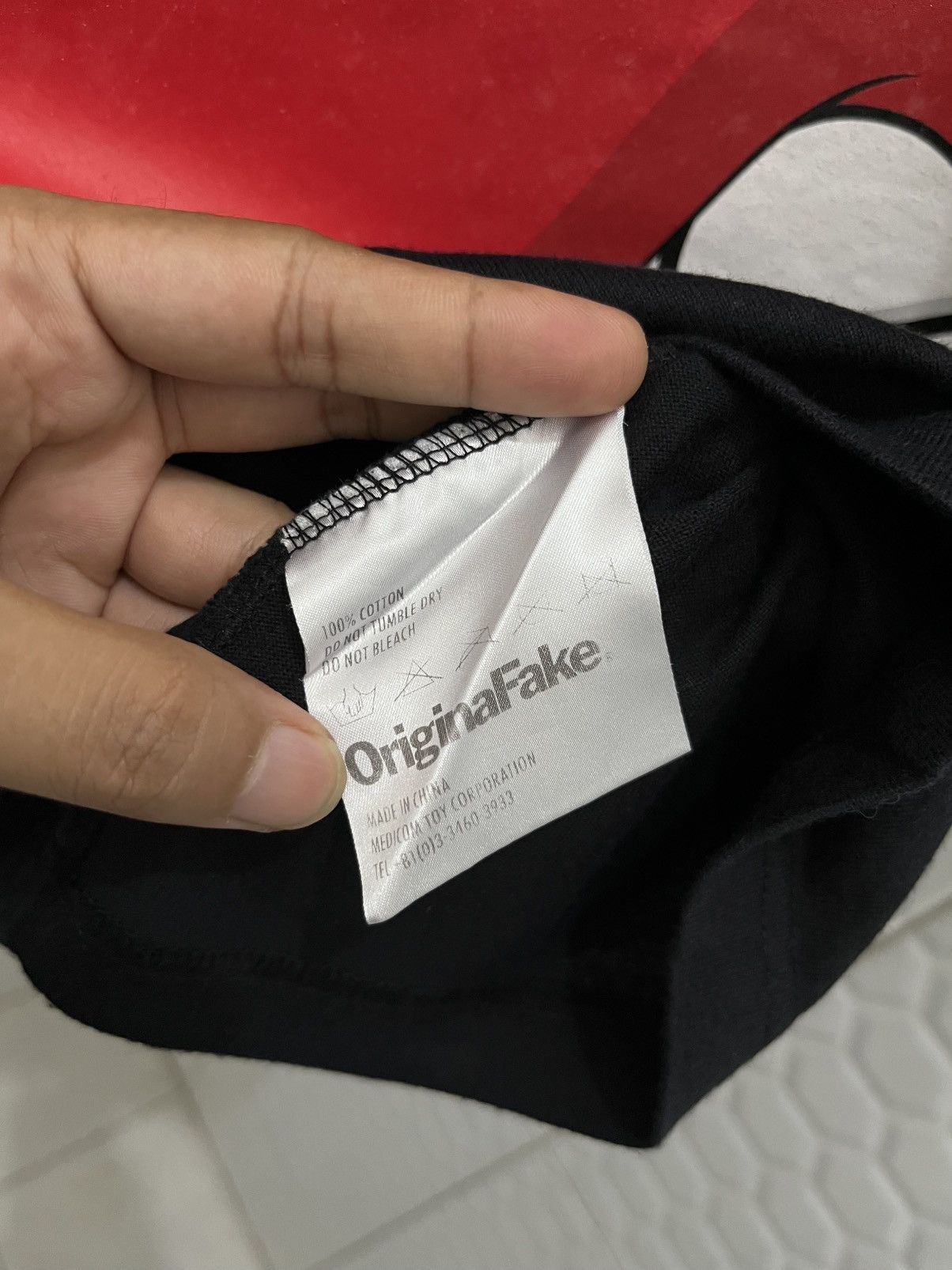 Kaws × Original Fake OriginalFake Chomper Sunset Tee Size US M / EU 48-50 / 2 - 5 Thumbnail
