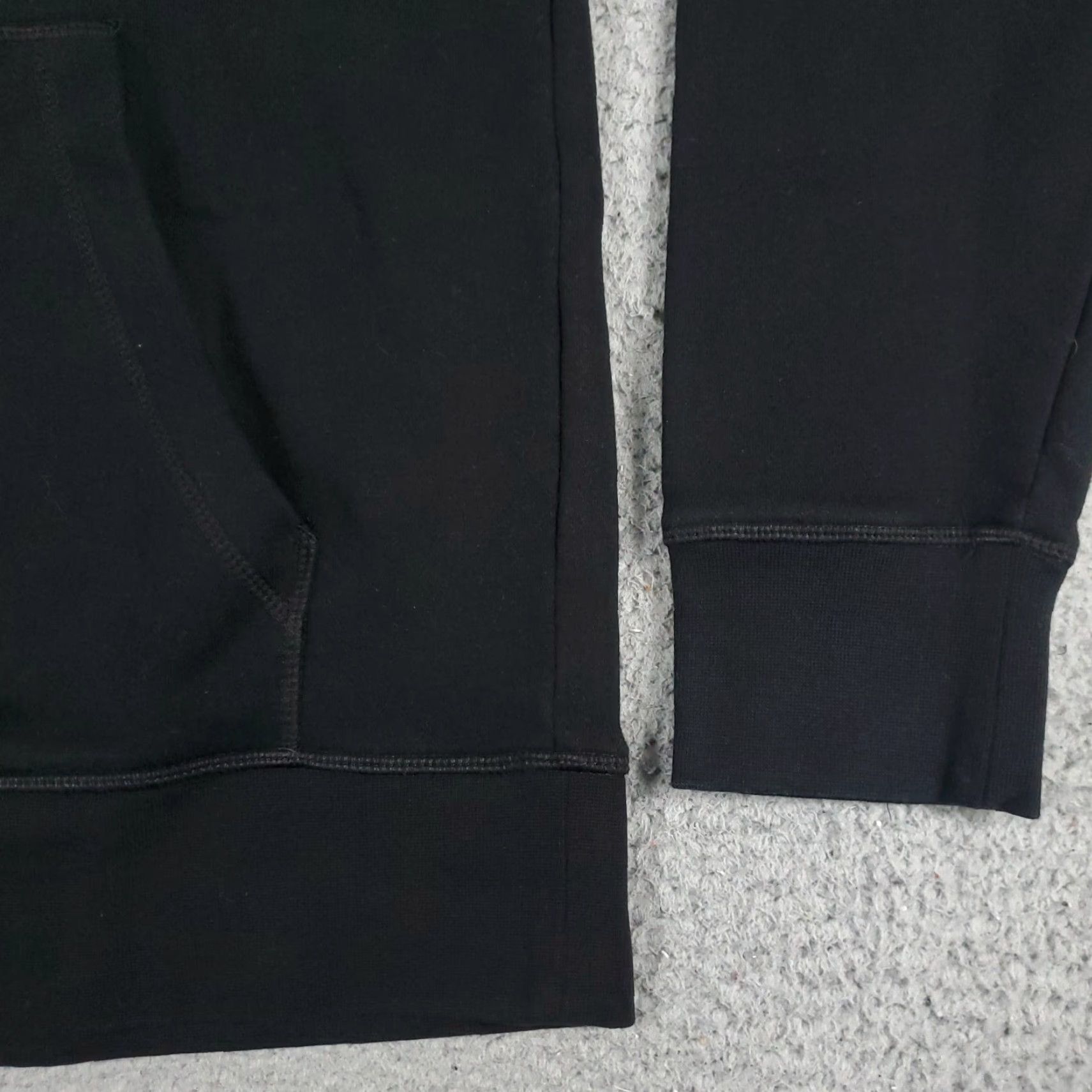 Reebok VINTAGE Reebok Hoodie Pullover Mens Medium Black Casual Sports All Seasons Size US M / EU 48-50 / 2 - 5 Thumbnail