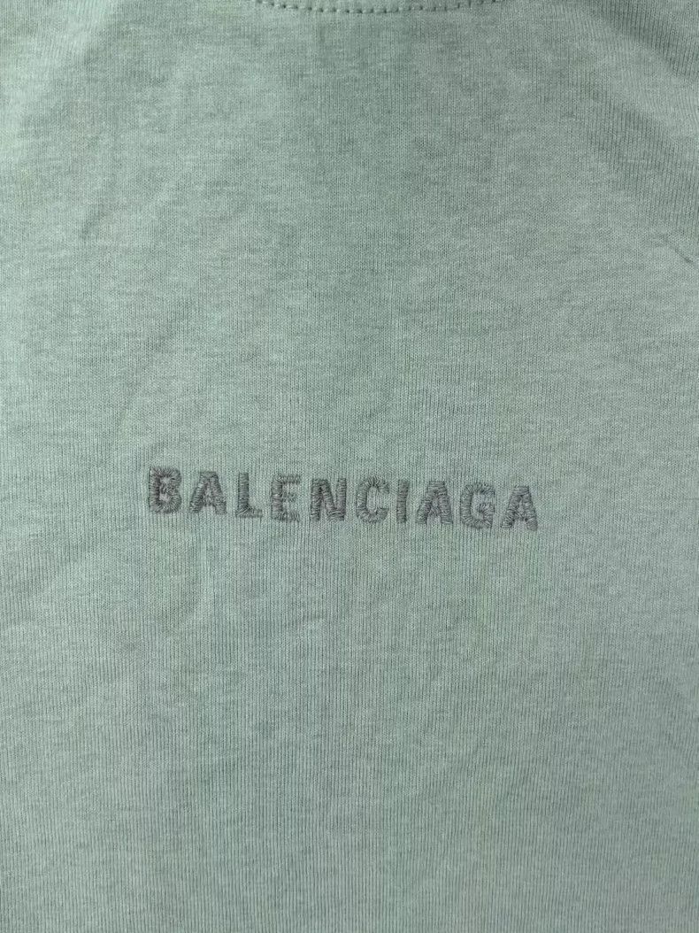 Balenciaga Balenciaga Mint green embroidered logo short sleeve T-shir Size US M / EU 48-50 / 2 - 3 Thumbnail