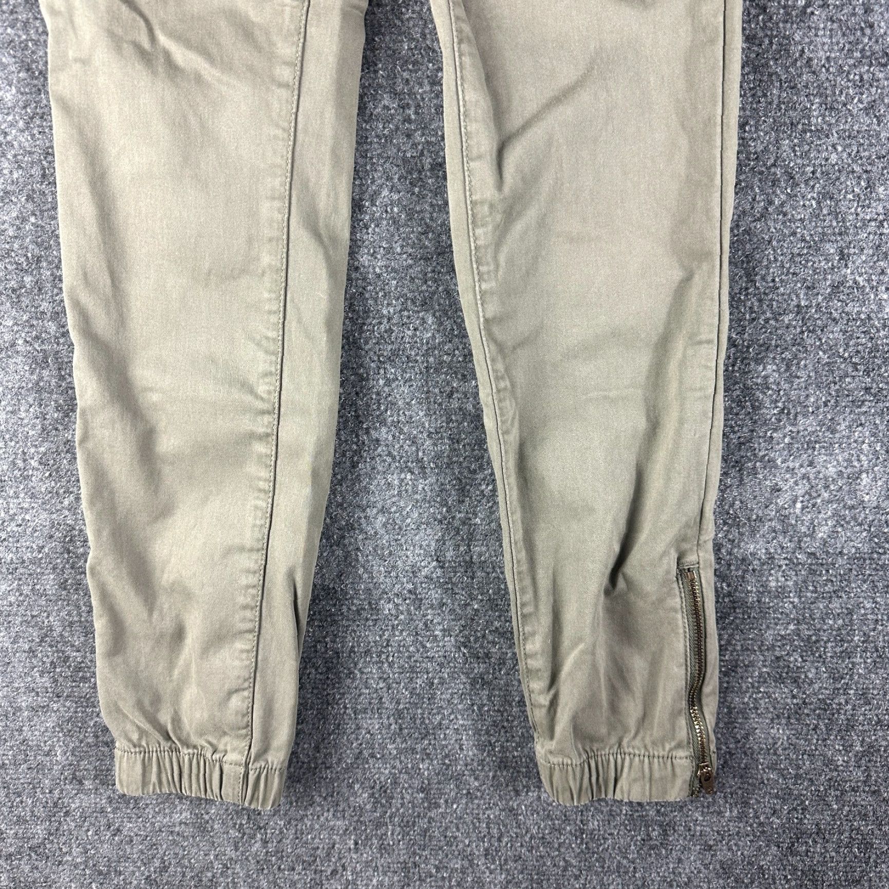 American Eagle Outfitters VINTAGE American Eagle Pants Womens 0 Khaki Green Cotton Stretch Tapered Leg Pockets Size 25" / US 0 / IT 36 - 2 Thumbnail