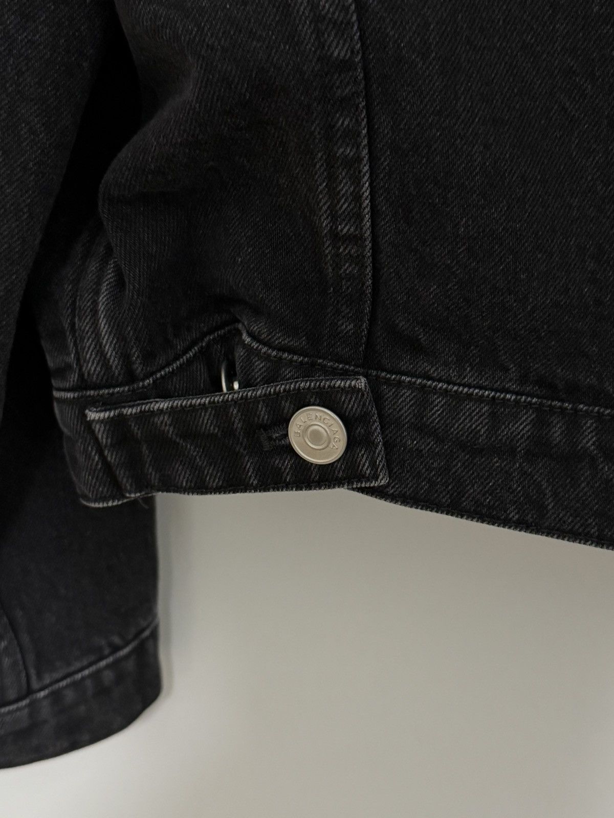 Balenciaga Balenciaga 2017 Padded Shoulder Denim Jacket Size US M / EU 48-50 / 2 - 5 Thumbnail