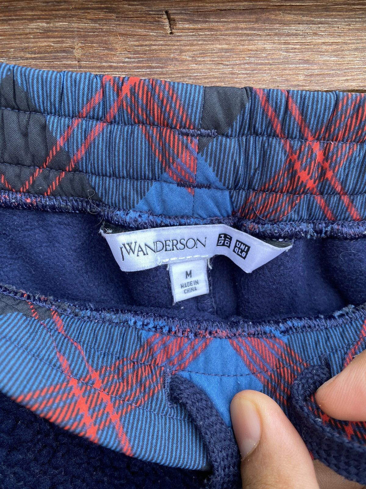 JW Anderson × Uniqlo 🔥 Very Rare 🔥 Uniqlo x J.W Anderson Sherpa Pants Size US 31 - 4 Thumbnail