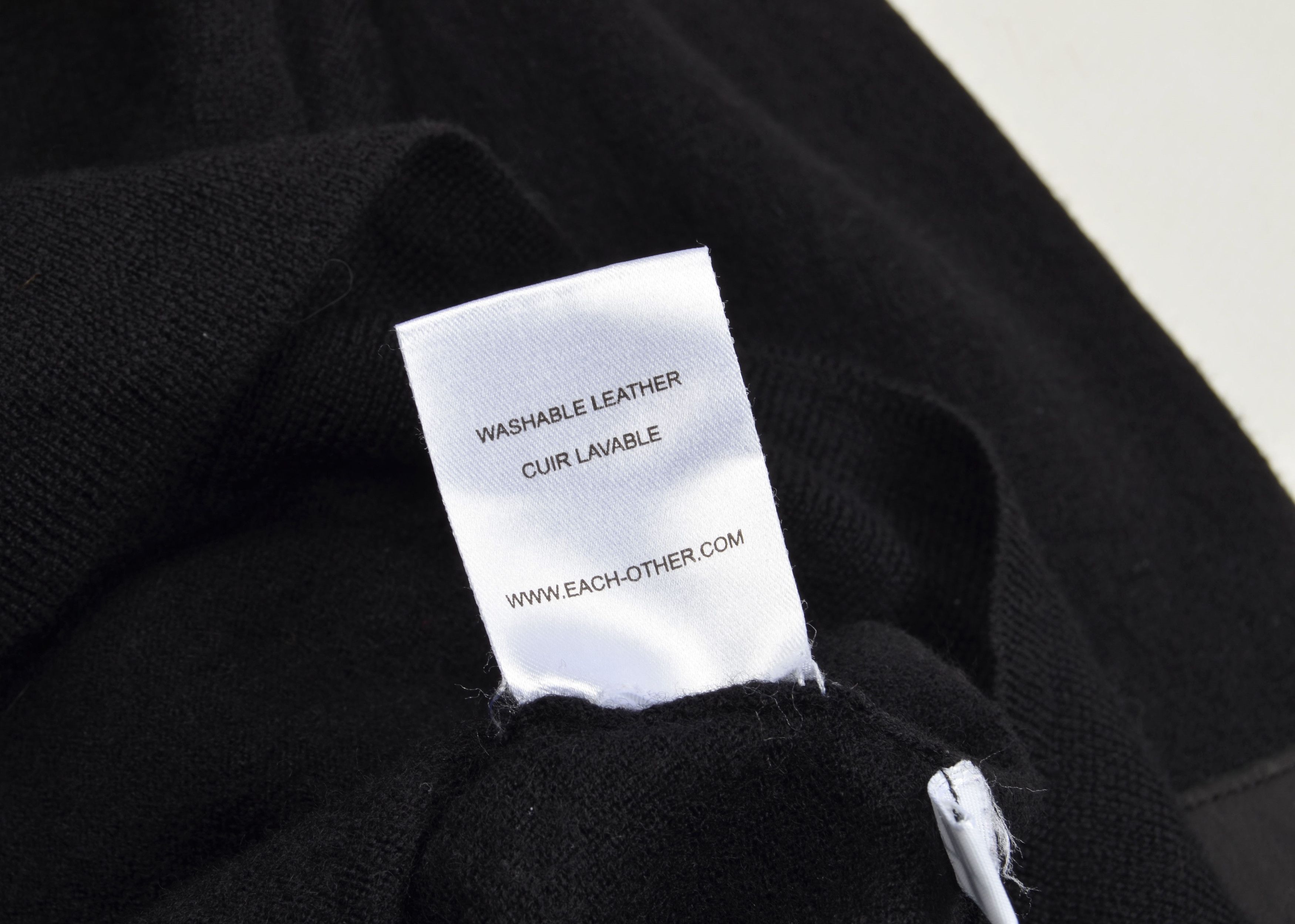 EACH x OTHER Each X Other Black Wool Leather Patchwork Turtleneck Jumper Size S / US 4 / IT 40 - 10 Thumbnail