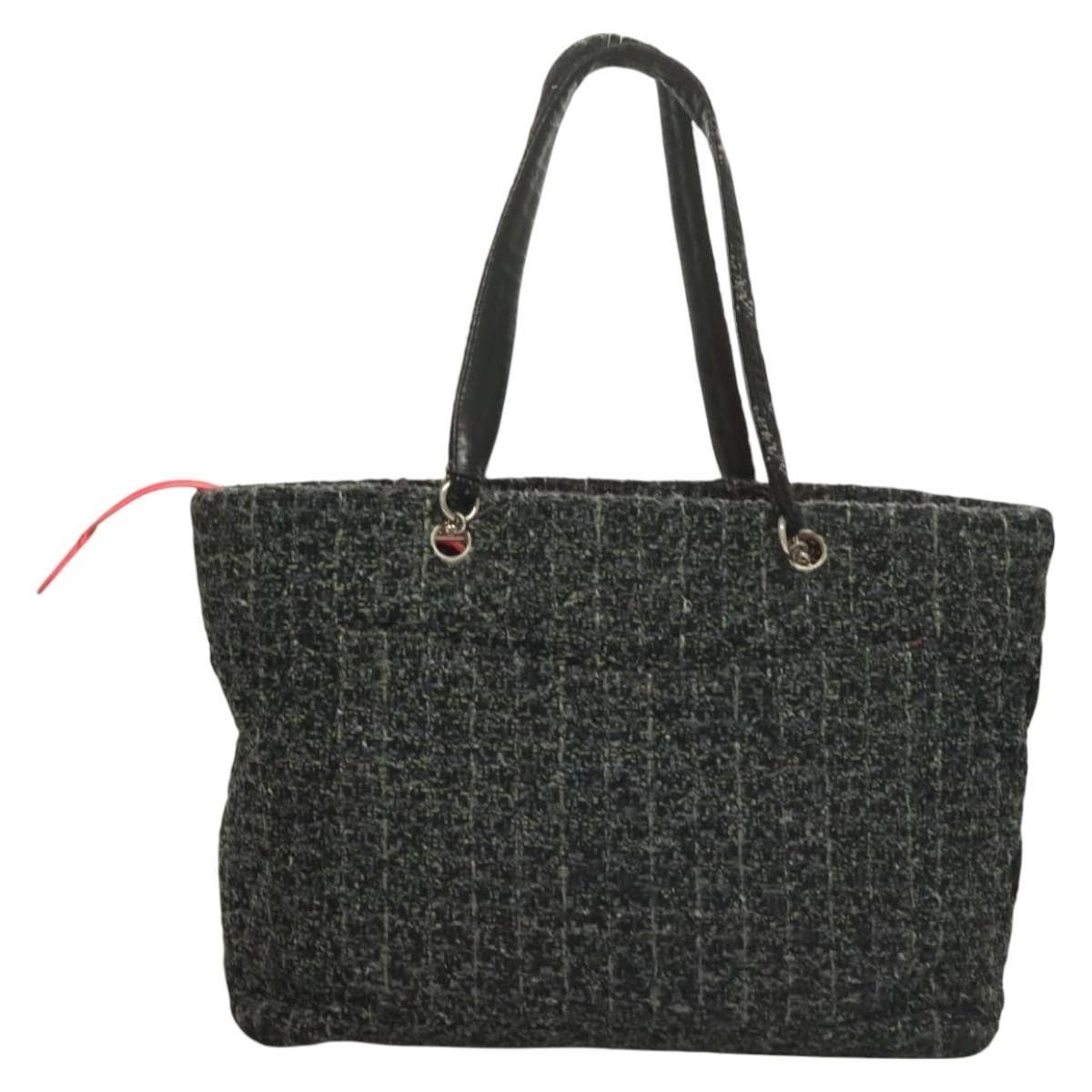 Chanel Chanel Tweed Black Silver CC Tote Bag Size ONE SIZE - 2 Thumbnail