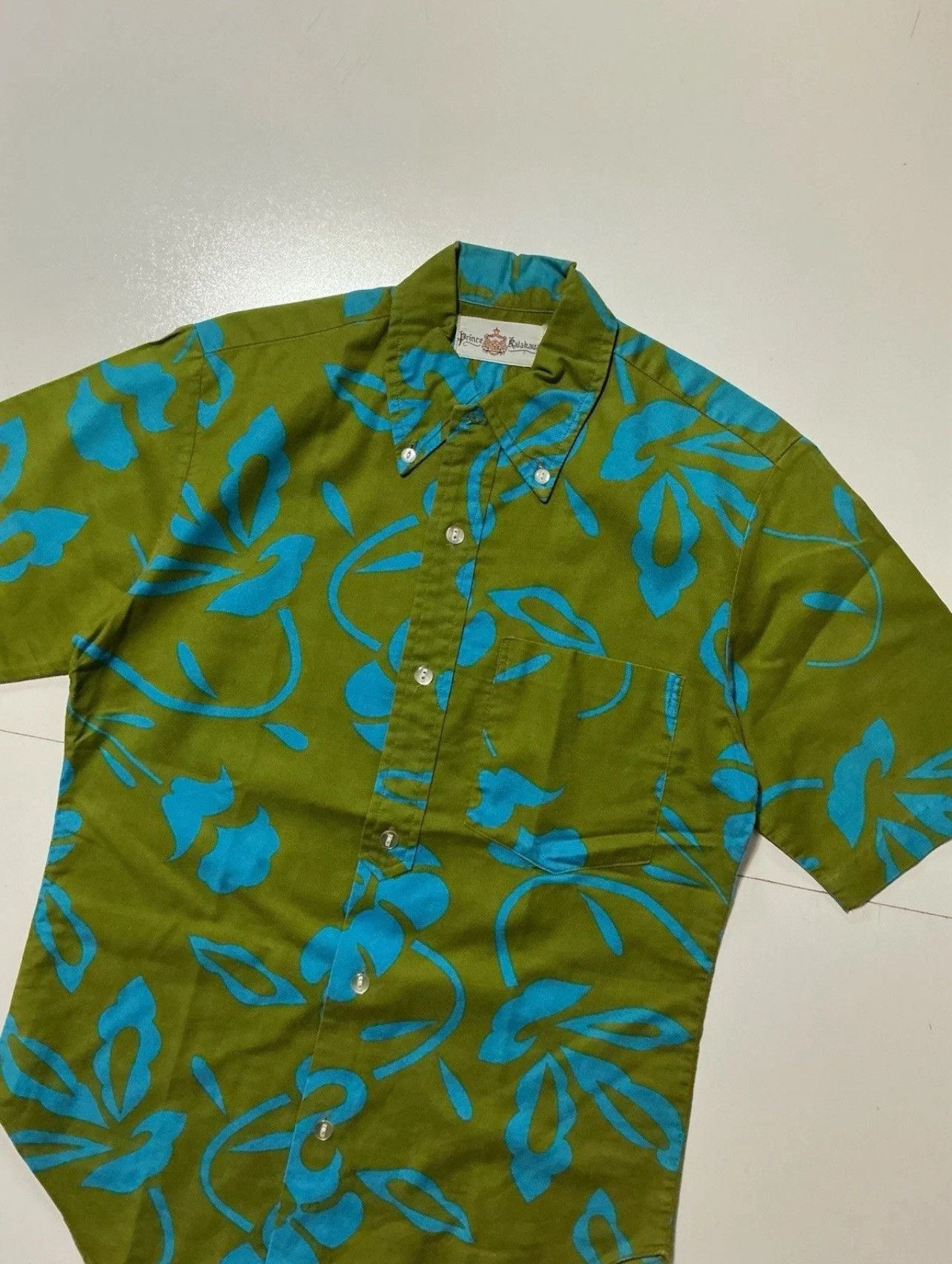 Vintage Vintage 1960s 70s Prince Kalakaua Hawaiian Floral Tiki Shirt Size US S / EU 44-46 / 1 - 3 Thumbnail