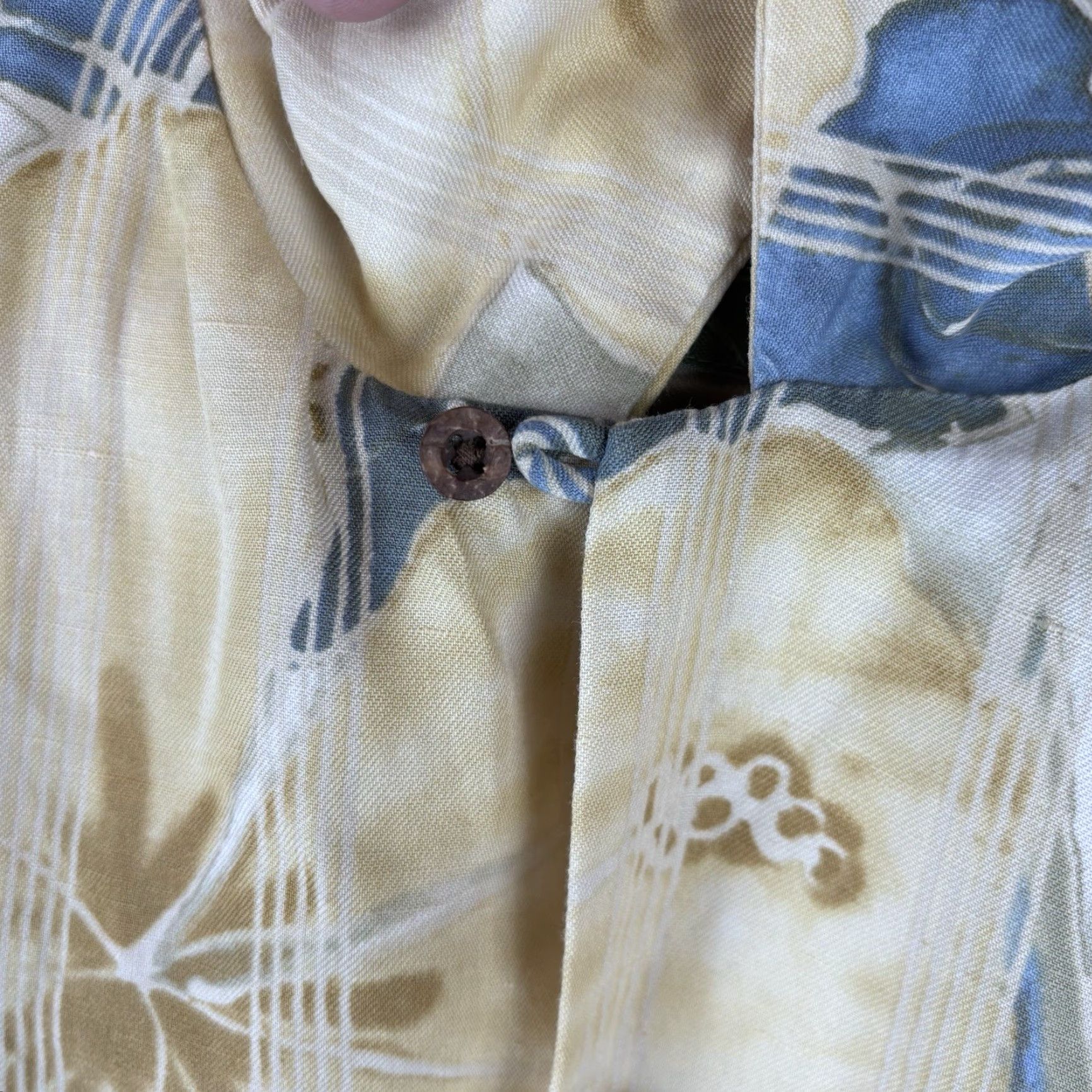 Tommy Bahama Tommy Bahama Hawaiian Shirt Mens Large Silk Linen Floral AOP Loop Collar Beach Shirt Size US L / EU 52-54 / 3 - 4 Thumbnail