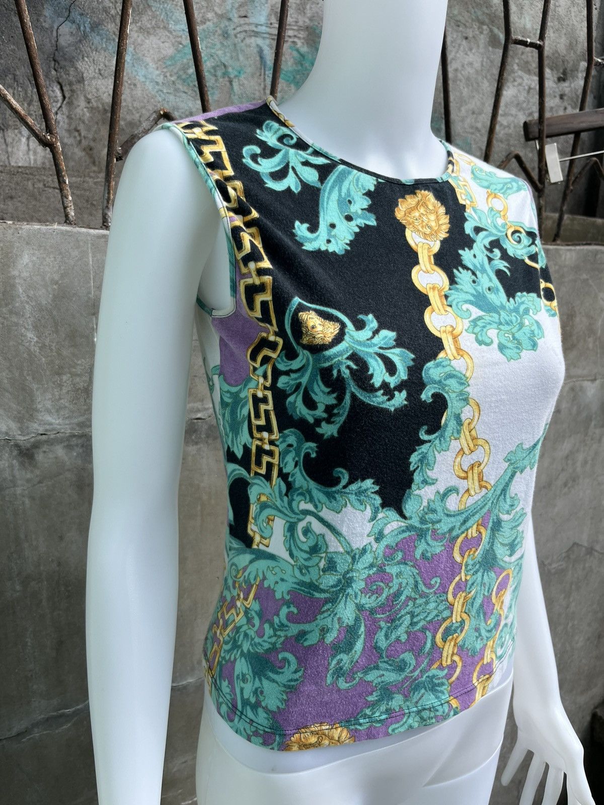 Versace Baroque Sleeveless Top Size M / US 6-8 / IT 42-44 - 2 Thumbnail
