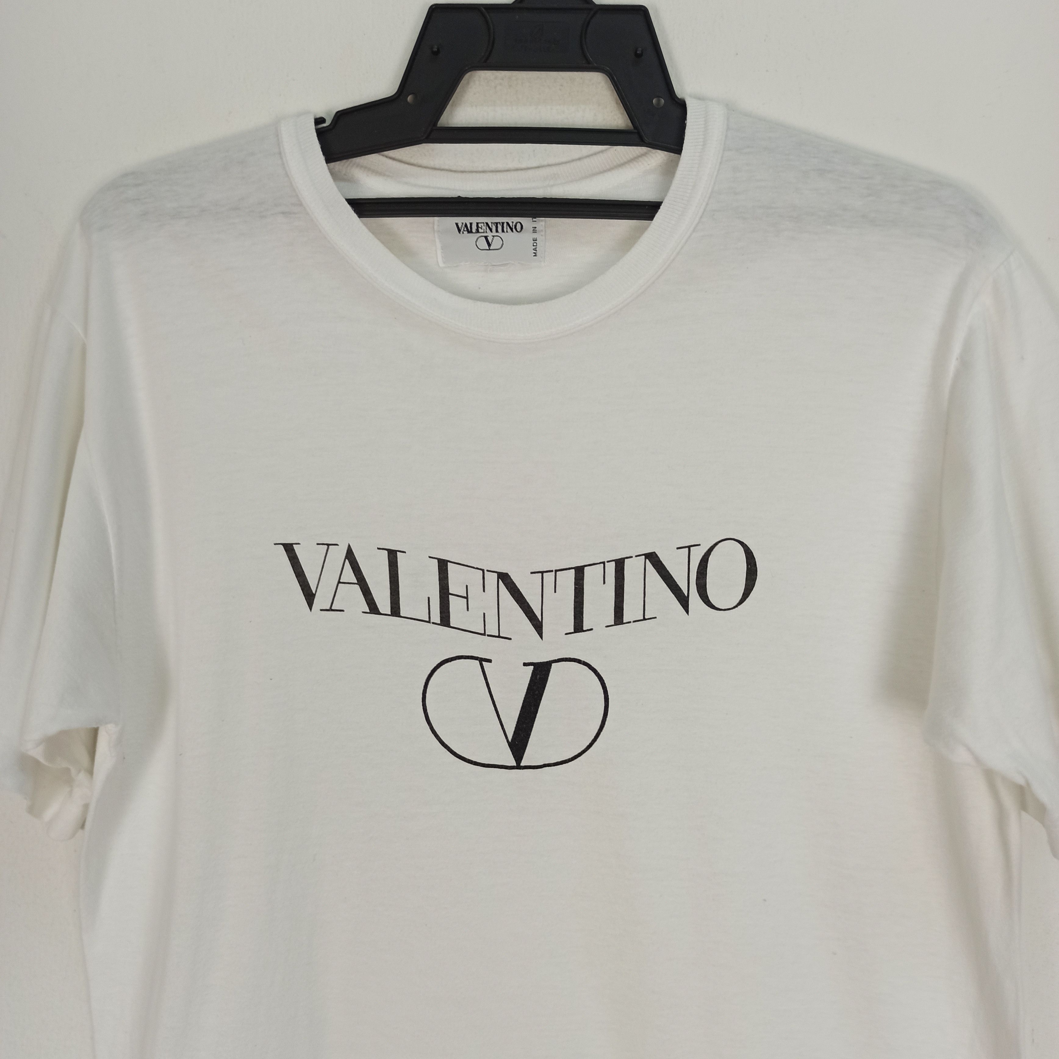 Valentino Vintage Valentino Tshirt Size US S / EU 44-46 / 1 - 2 Thumbnail