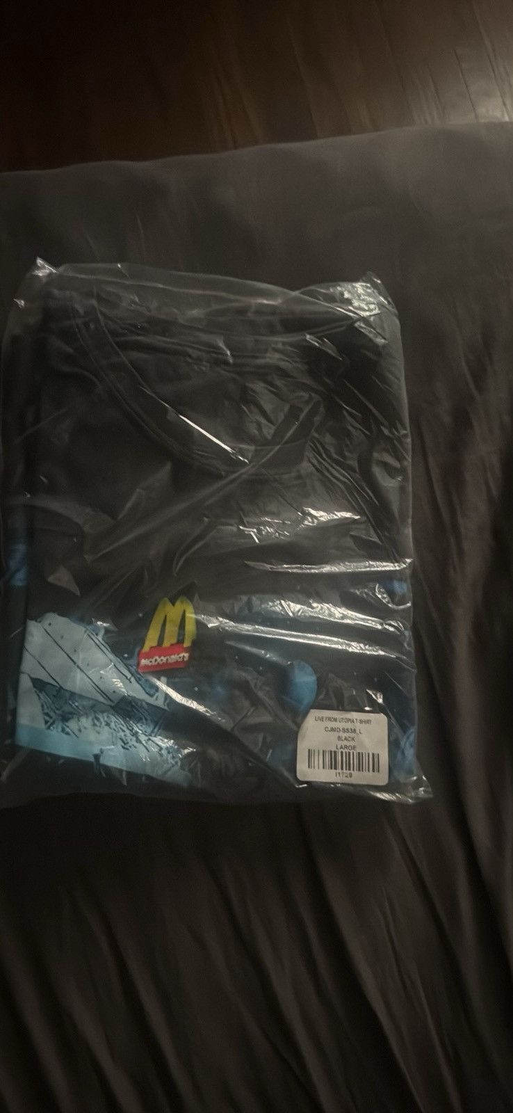Travis Scott Travis scott mcdonalds live from utopia Size US L / EU 52-54 / 3 - 3 Thumbnail