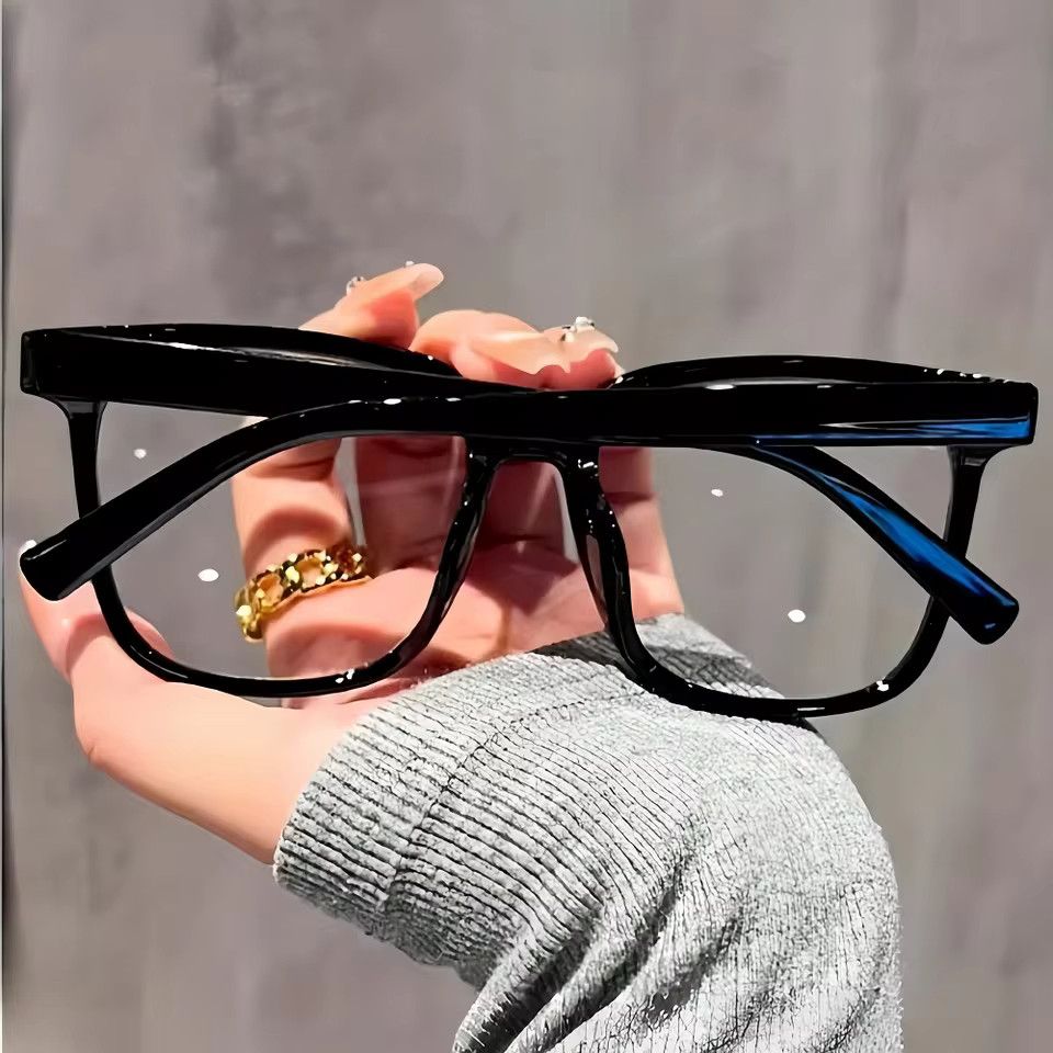 UNIVERSAL PRODUCTS. 3 pairs of universal fashion glasses, square-framed glasses Size ONE SIZE - 4 Thumbnail