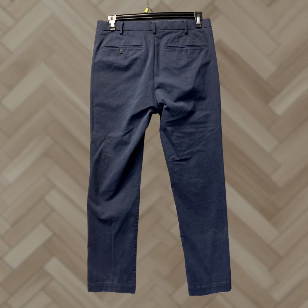 Uniqlo Uniqlo Chino Pants Mens 32x32 Dark Navy Slim Fit Stretch Cotton /0910 Size US 32 / EU 48 - 1 Thumbnail