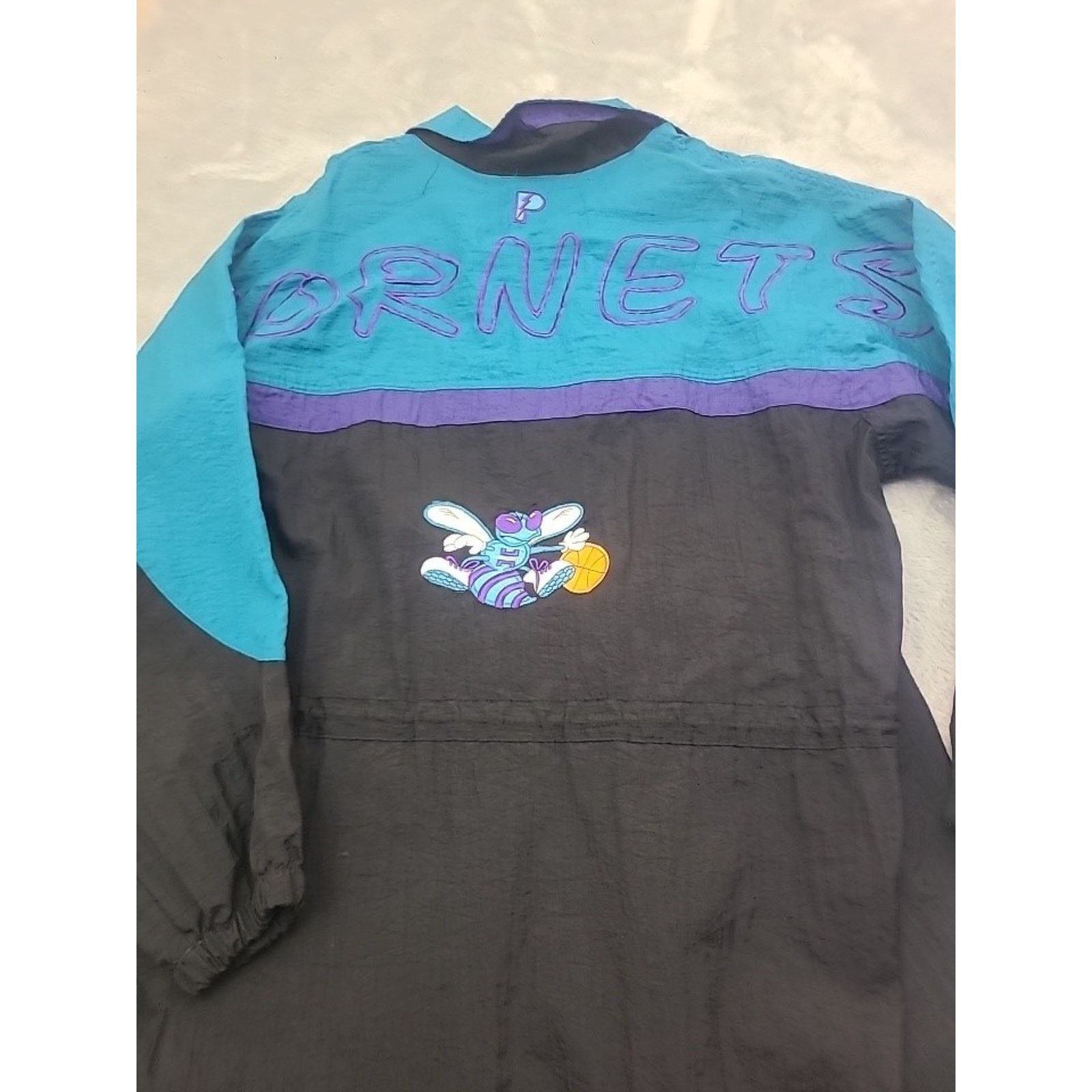 Pro Player Vintage 90s Charlotte Hornets NBA Pro Player Jacket Size XL Size US XL / EU 56 / 4 - 13 Thumbnail