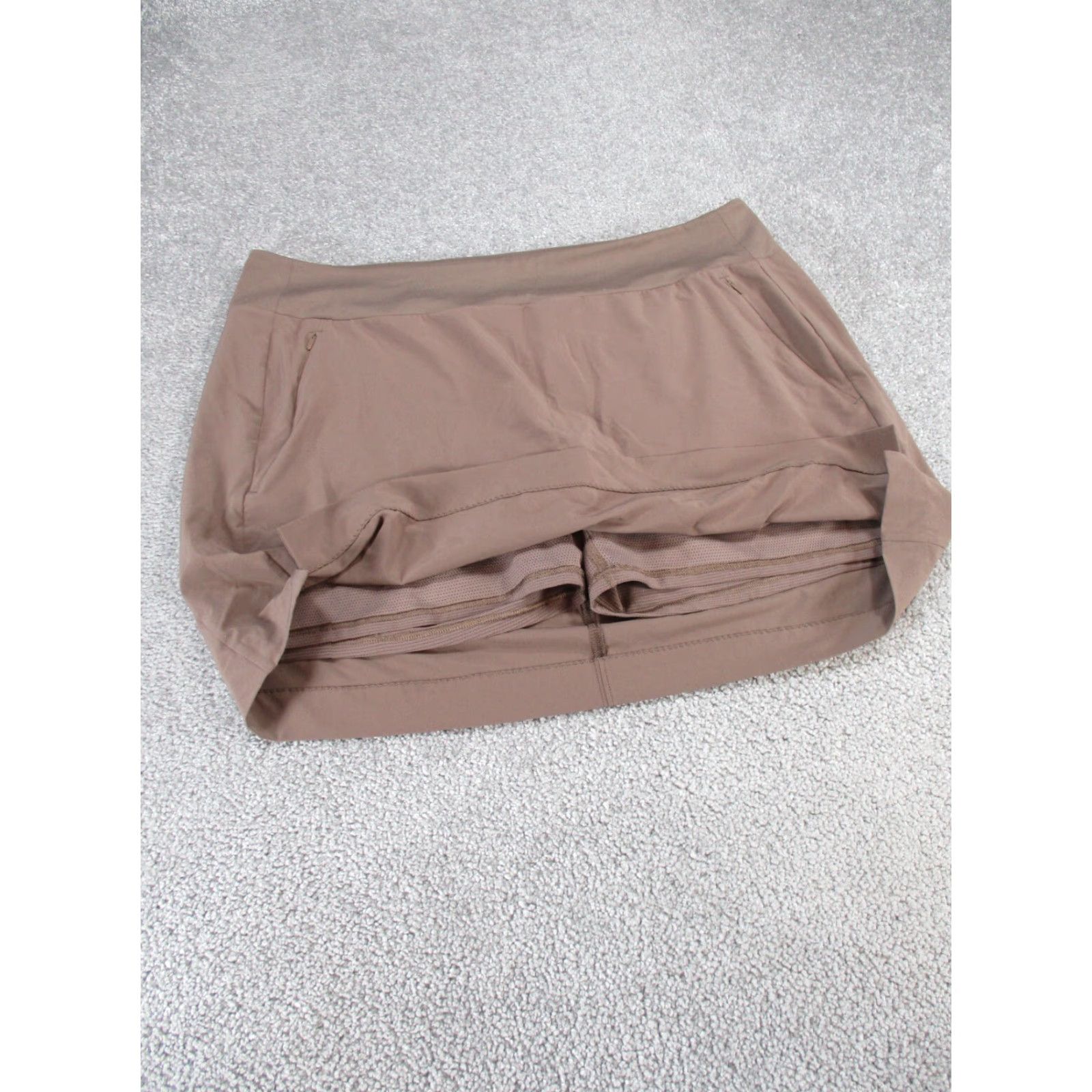 Athleta VINTAGE Athleta Womens Skort Shorts Activewear 16 Brown Athleisure Tennis Golf Walking Size ONE SIZE - 2 Thumbnail