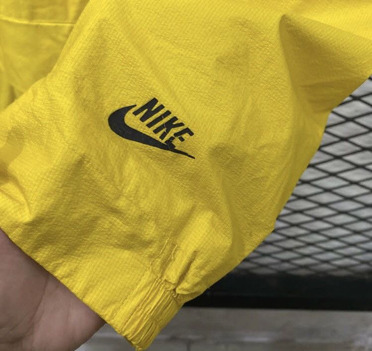 Nike × Vintage Nike Y2K Vintage Yellow Light Jacket Size US XXL / EU 58 / 5 - 3 Thumbnail