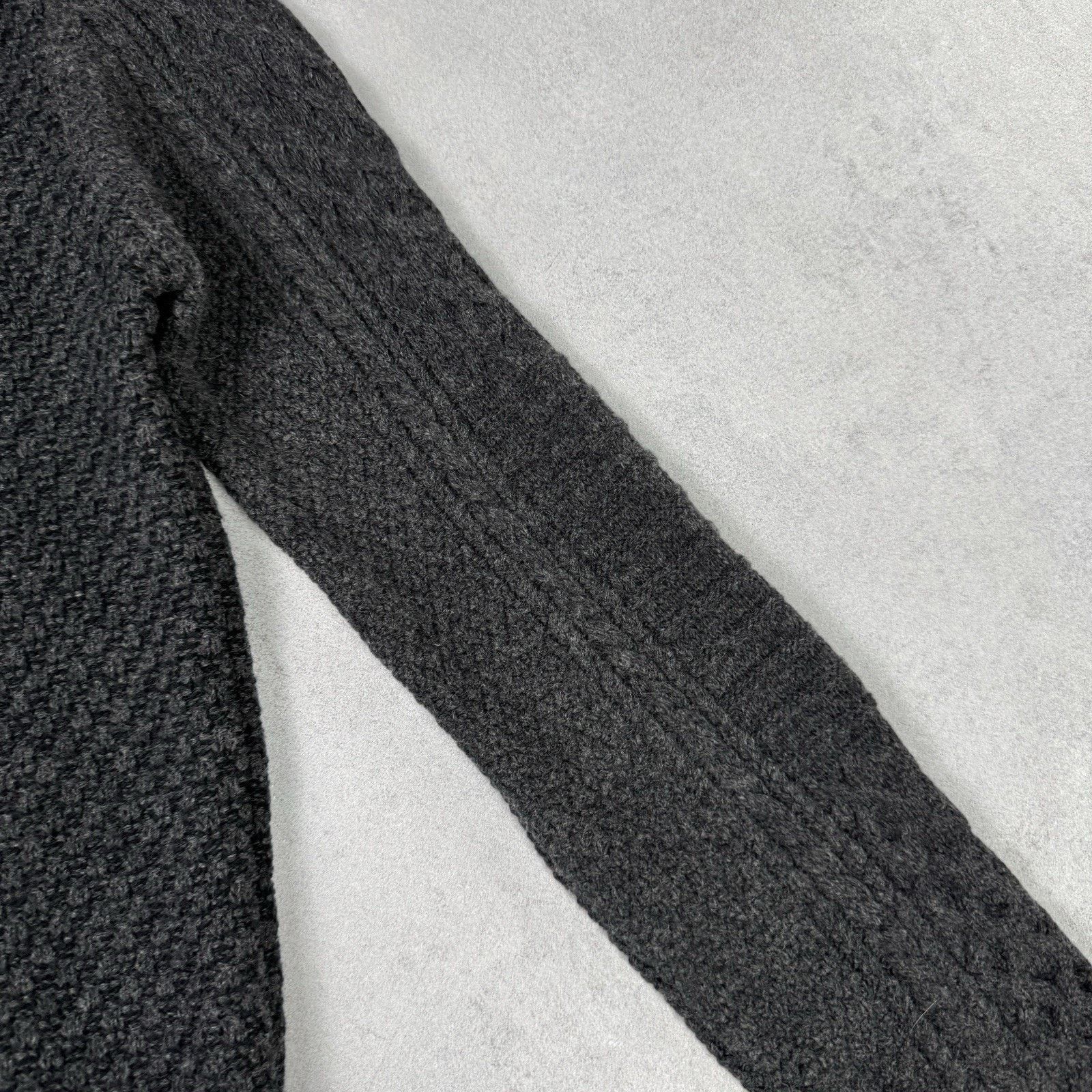 Belstaff Belstaff Men Wool Sweater Grey Size L Large Knit Size US L / EU 52-54 / 3 - 21 Thumbnail