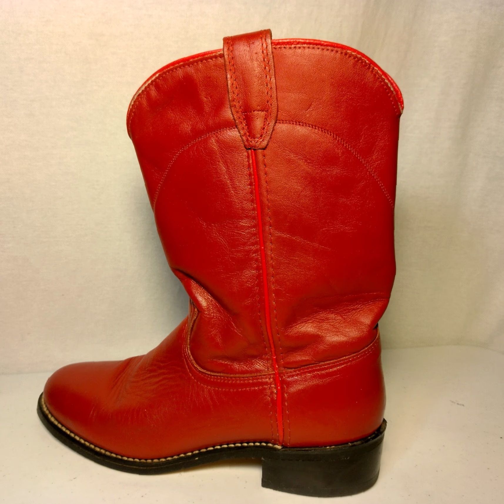 Ariat VINTAGE Ariat Women’s Western Boots Size 5.5 Red Leather Cowgirl Cowboy Ranchwear Mid-Calf Size US 6 / IT 36 - 5 Thumbnail