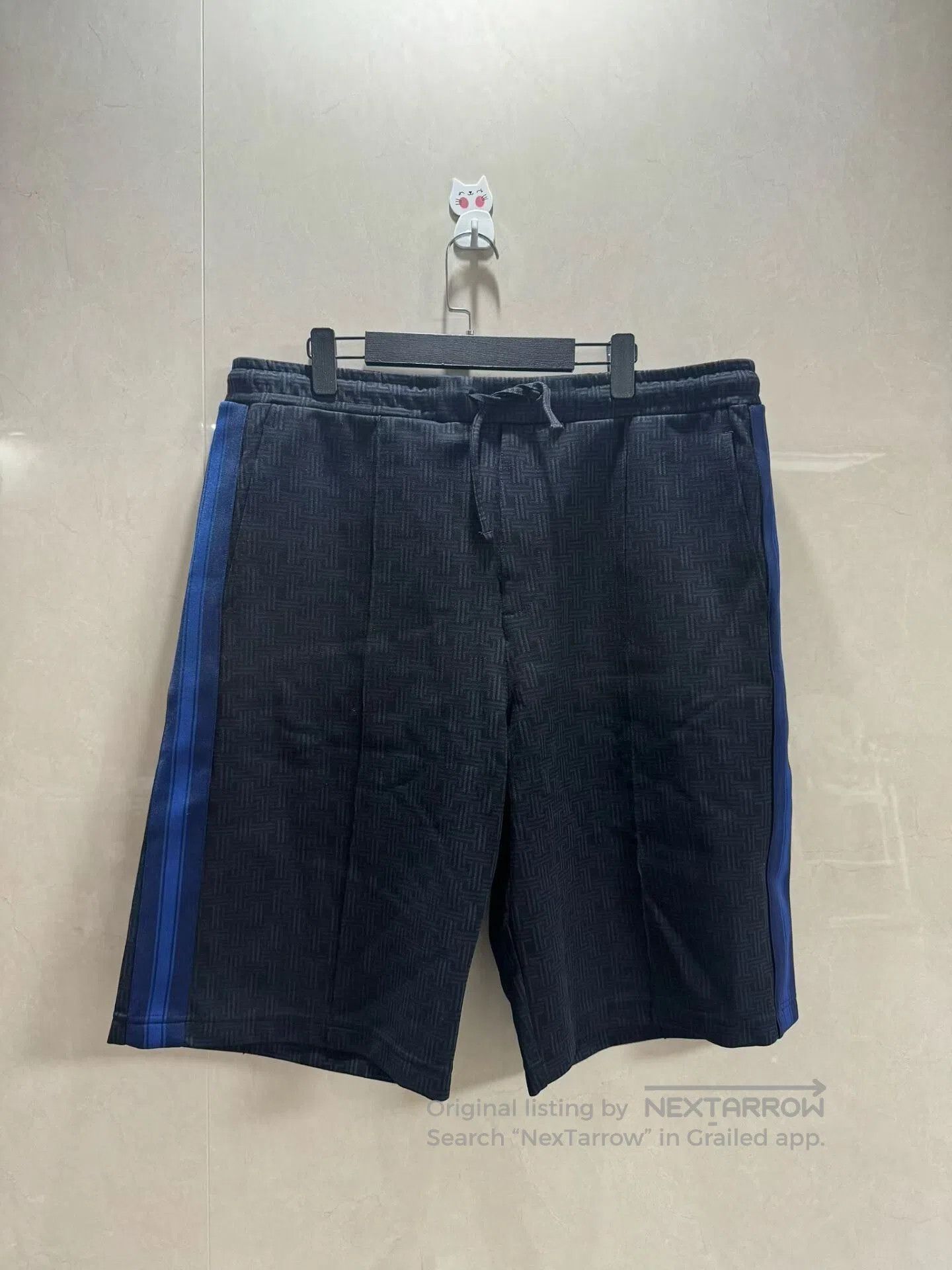 Lanvin Lanvin Monogram Side Stripe Shorts. Size US 28 / EU 44 - 1 Thumbnail