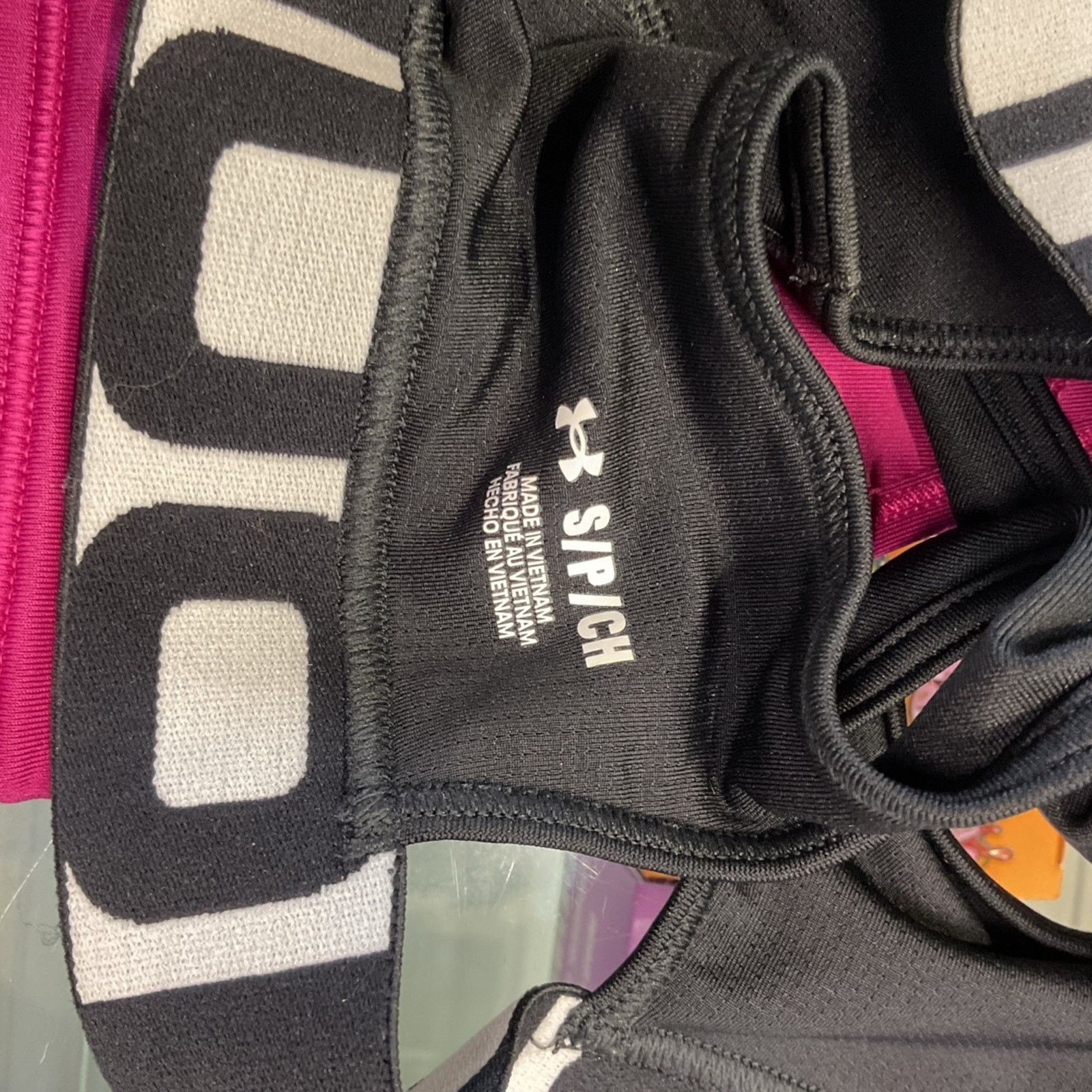 Under Armour Under Armour Black Logo Band Sports Women’s Athletic Top Size S / US 4 / IT 40 - 3 Thumbnail