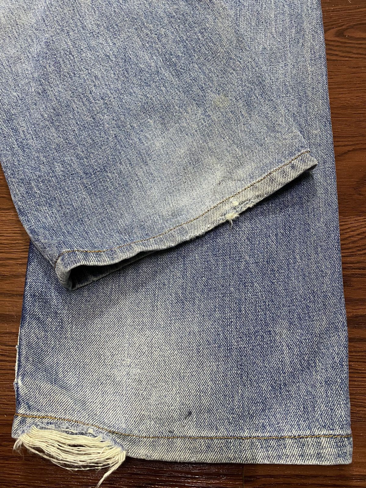 Levi's Vintage Clothing Vintage Levis503 80’s Faded Wash Distressed Loose Jeans Size US 36 / EU 52 - 9 Thumbnail