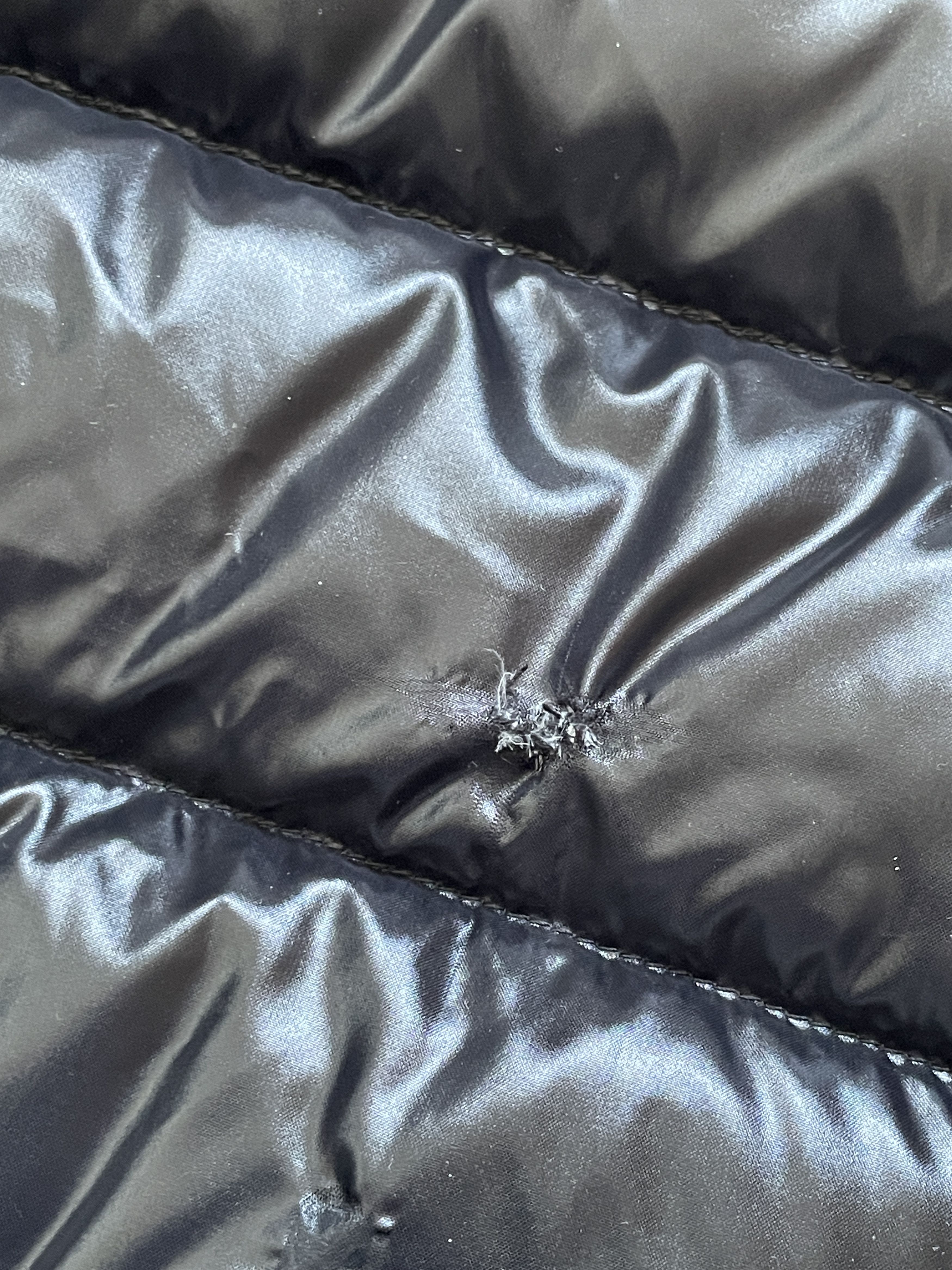 Moncler MONCLER BLACK SHINY CHANY GILET PUFFER VEST Size US S / EU 44-46 / 1 - 3 Thumbnail