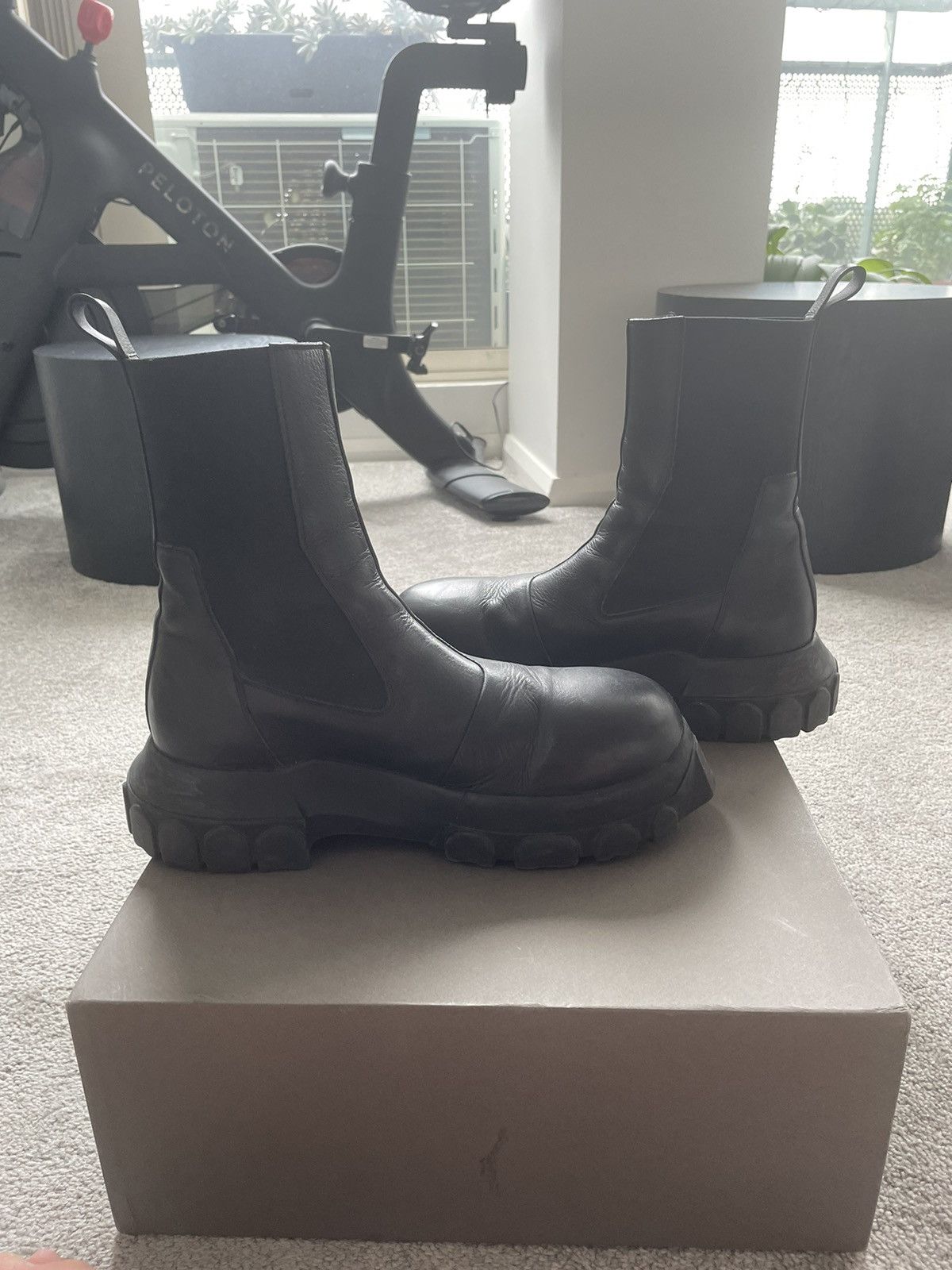 Rick Owens Rick Owen Mainline Mega Beatle Bozo Boots Size 44 Size US 11 / EU 44 - 6 Thumbnail