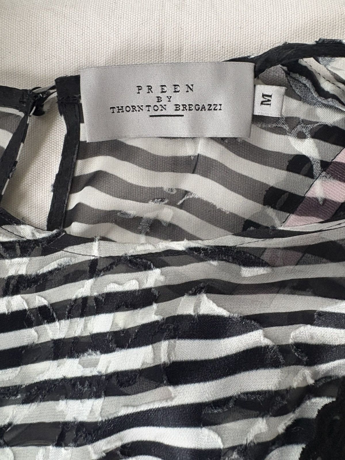 Preen by Thornton Bregrazzi Preen by Thornton Bregazzi Silk Striped Dress Asymmetric Size M / US 6-8 / IT 42-44 - 6 Thumbnail