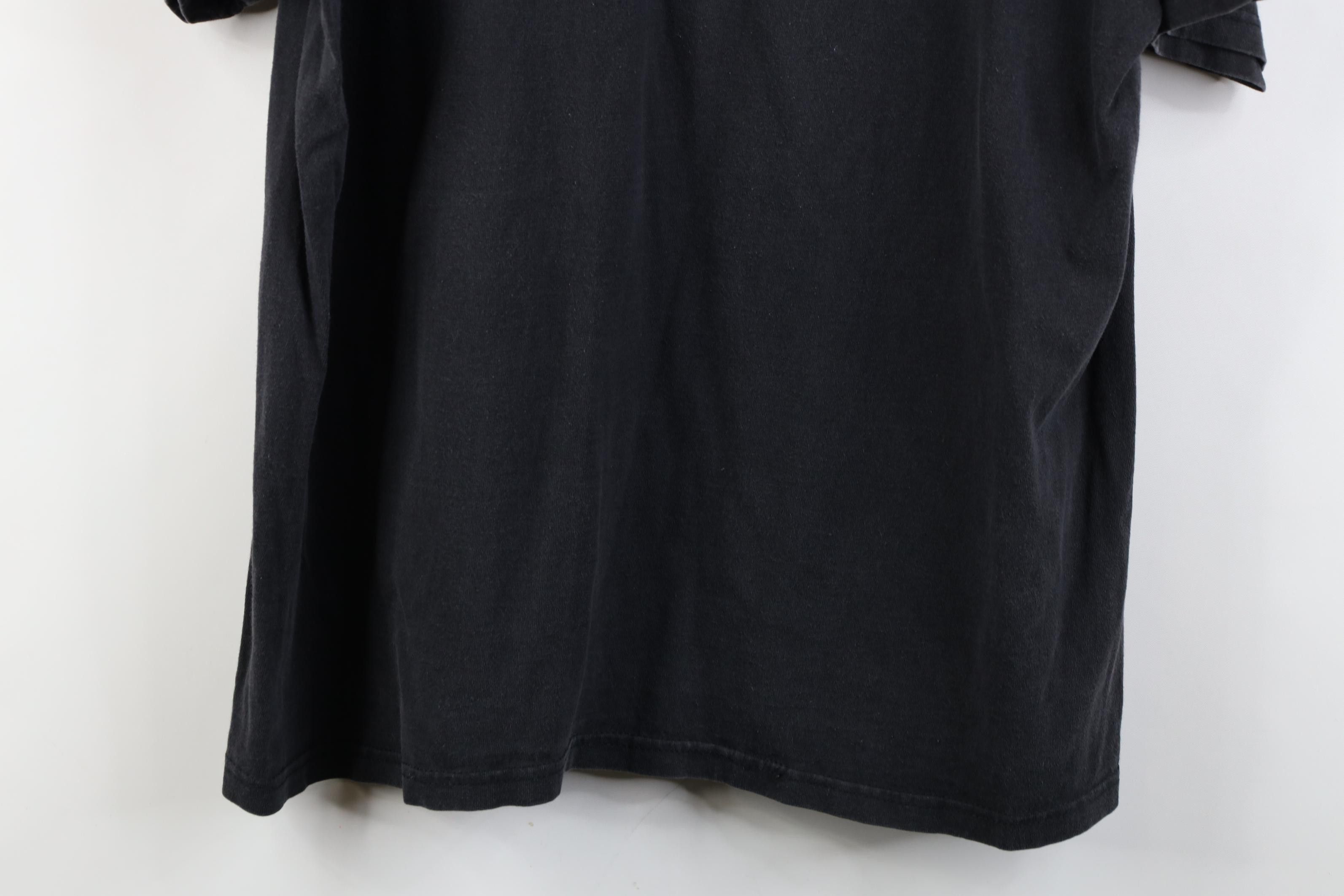 Vintage Vintage 90s Streetwear Skeleton Flag Motorcycle T-Shirt Size US XL / EU 56 / 4 - 15 Thumbnail