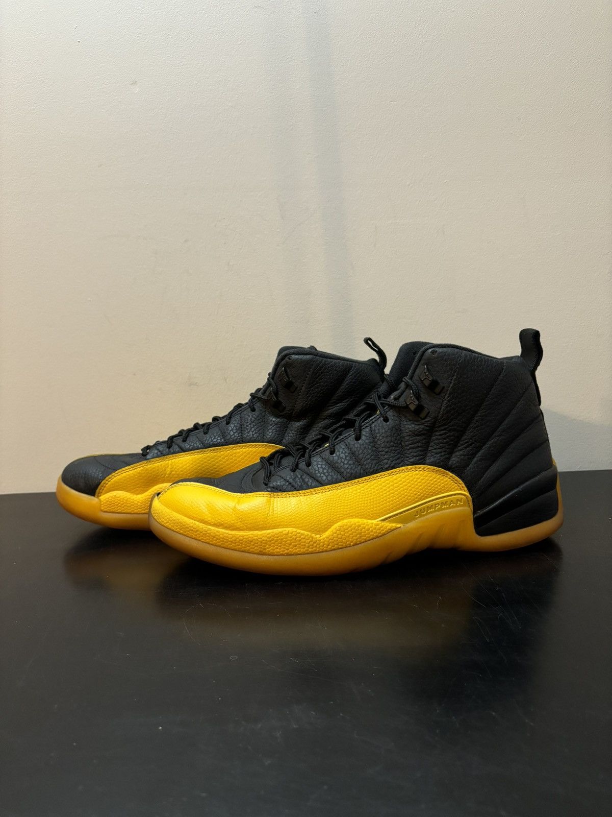 Nike Jordan 12 Retro Black University Gold