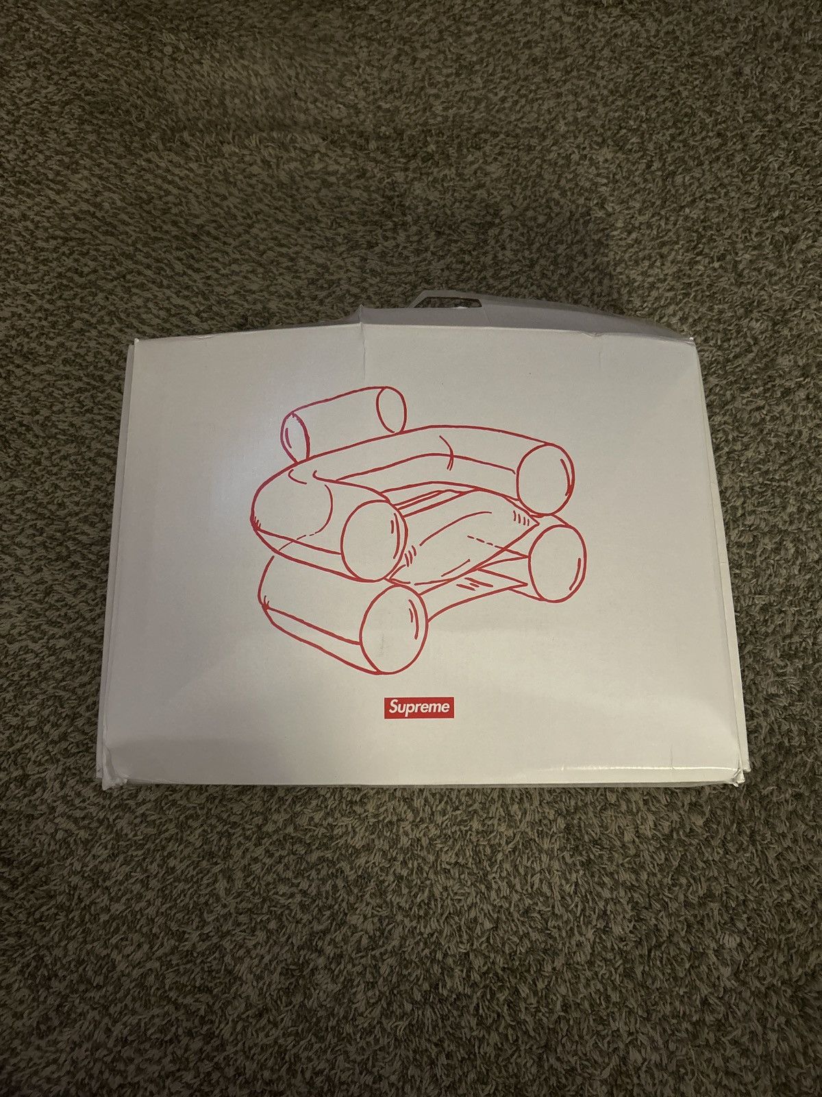 Supreme Inflatable Couch with Cushion Size ONE SIZE - 2 Thumbnail
