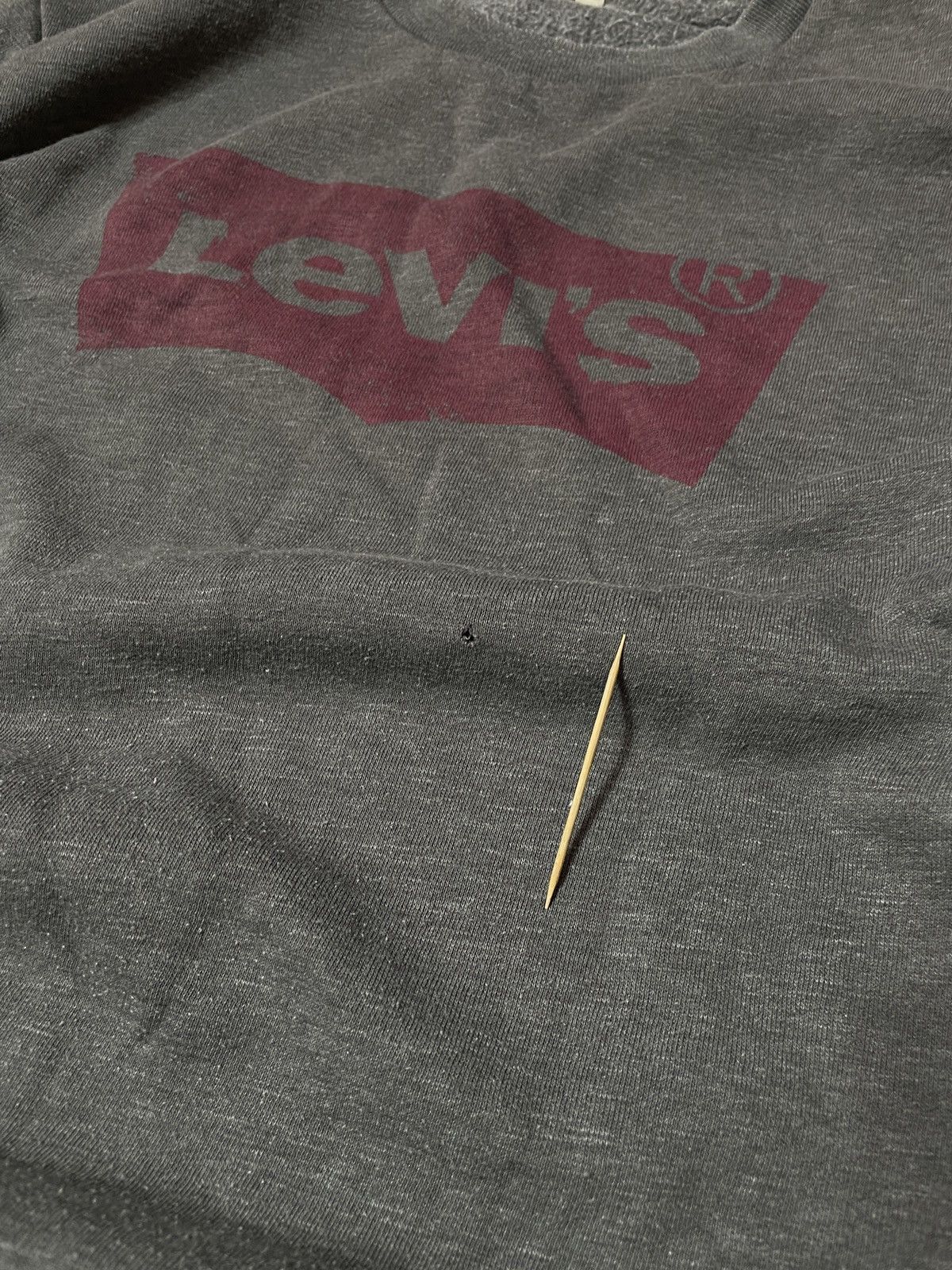 Levi's 🔥Offers🔥Levis Sweatshirt Big Logo Spellout Size US S / EU 44-46 / 1 - 11 Thumbnail