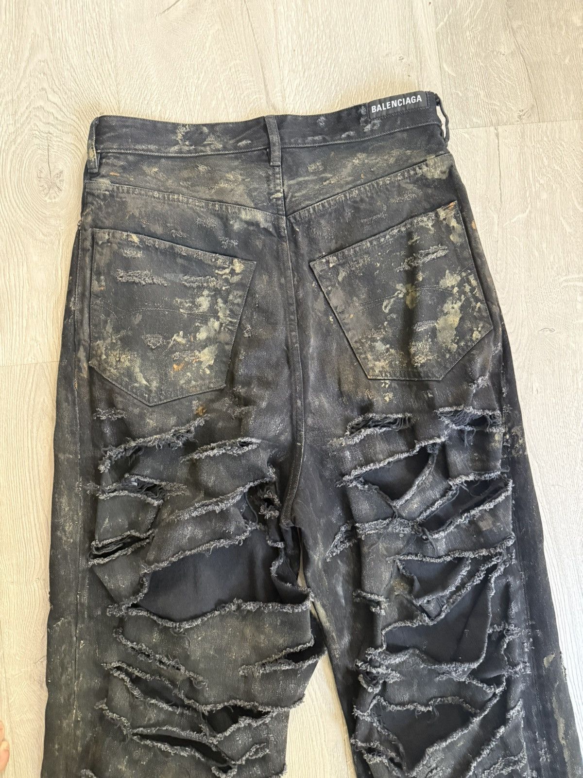 Balenciaga Balenciaga 24 Mudshow Destroyed Slashed Denim Size US 30 / EU 46 - 3 Thumbnail