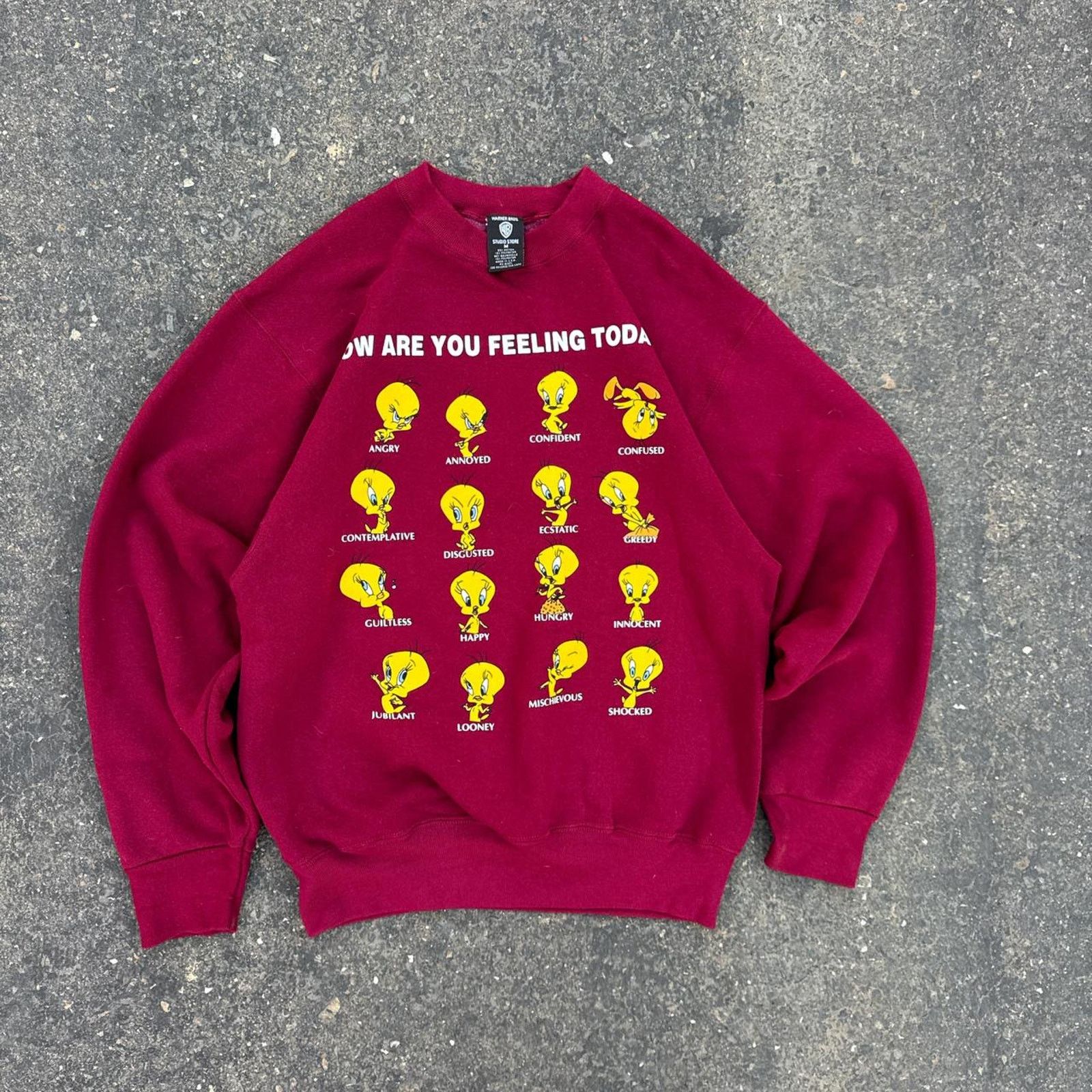 Warner Bros Vintage Warner Bros Tweety Emotions Crewneck – Size Medium Size M / US 6-8 / IT 42-44 - 1 Thumbnail