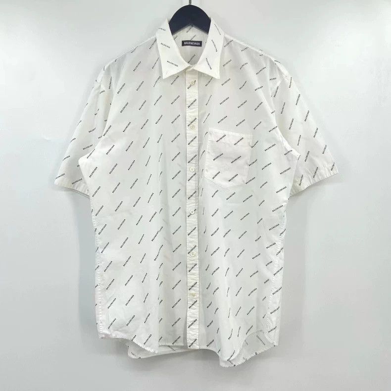Balenciaga Balenciaga Bullet Screen Alphabet Short Sleeve Shirt 2501-N Size US XXS / EU 40 - 1 Thumbnail