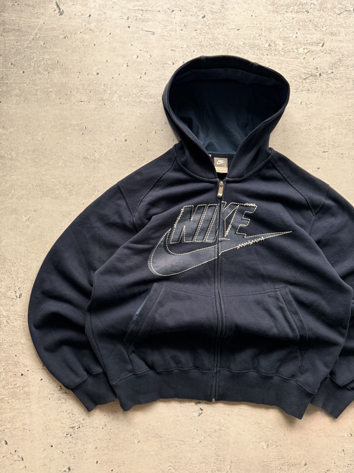 Nike × Vintage NIKE VINTAGE CENTER LOGO OVERSIZE BOXY ZIP HOODIE Size US L / EU 52-54 / 3 - 3 Thumbnail