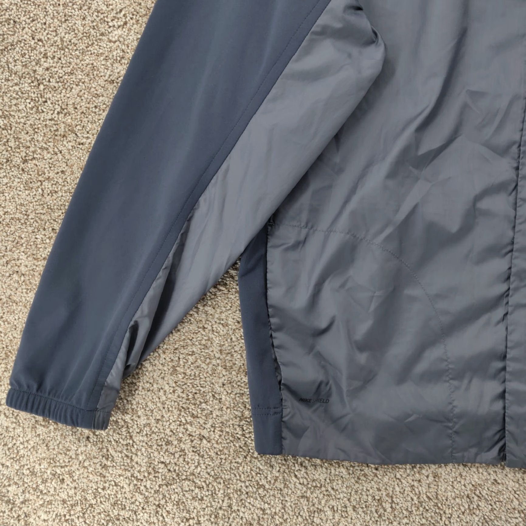Nike VINTAGE Nike Shield Jacket Mens L Blue Windbreaker Full Zip Sports Outdoors Golf Jacket Size US L / EU 52-54 / 3 - 3 Thumbnail