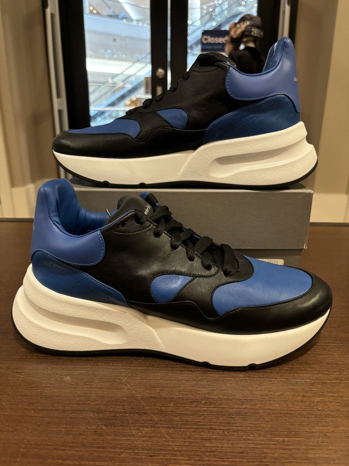 Alexander McQueen Alexander McQueen Oversized Runner Size US 10 / EU 43 - 2 Thumbnail