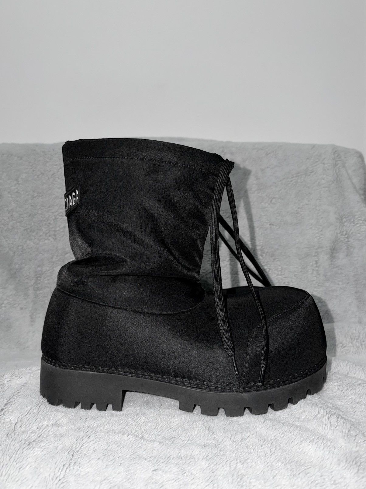 FW23 Balenciaga Alaska Low Ski Boots