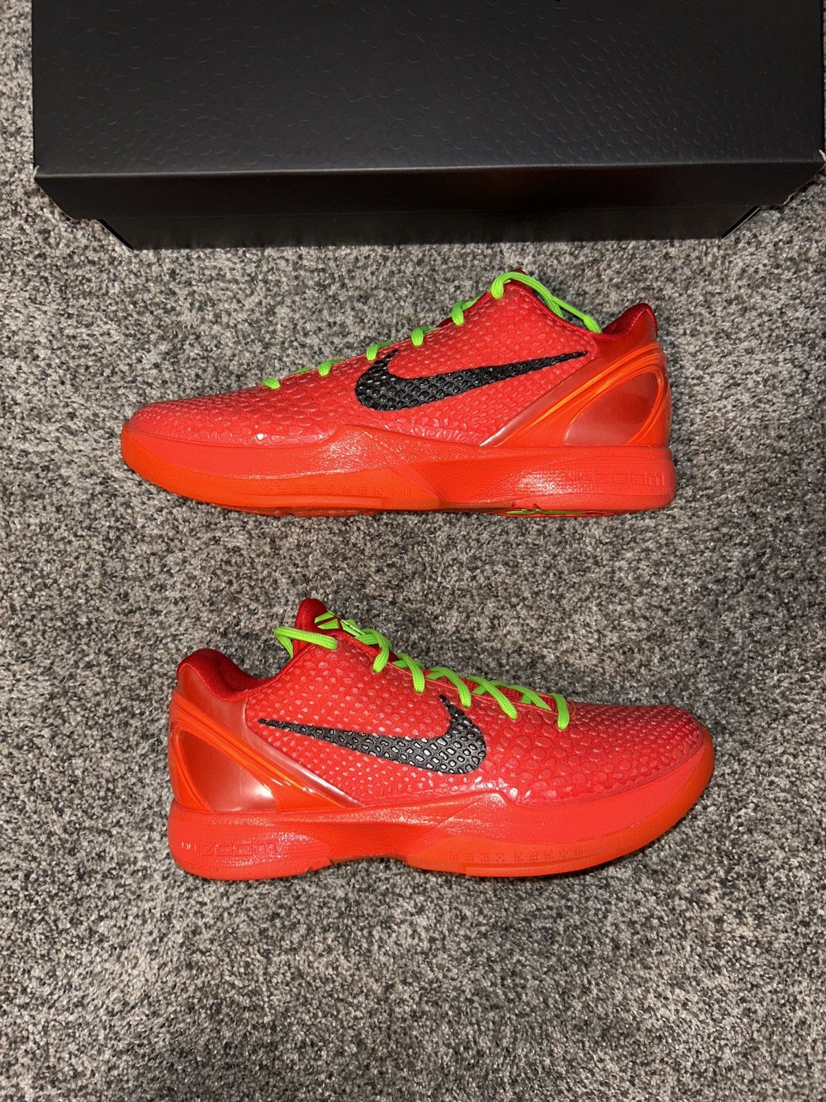 Nike Zoom Kobe 6 Protro ‘Reverse Grinch’ Size US 9 / EU 42 - 2 Thumbnail