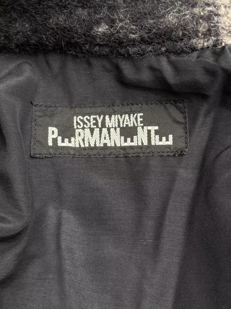 Issey Miyake Issey Miyake Black and white wool blended coat Size M / US 6-8 / IT 42-44 - 3 Thumbnail