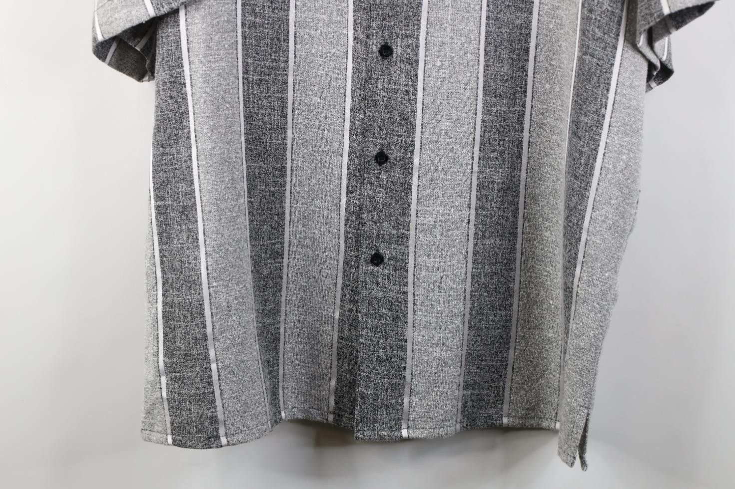 Vintage Vintage 90s Y2K Rockabilly Knit Short Sleeve Button Shirt Size US L / EU 52-54 / 3 - 3 Thumbnail