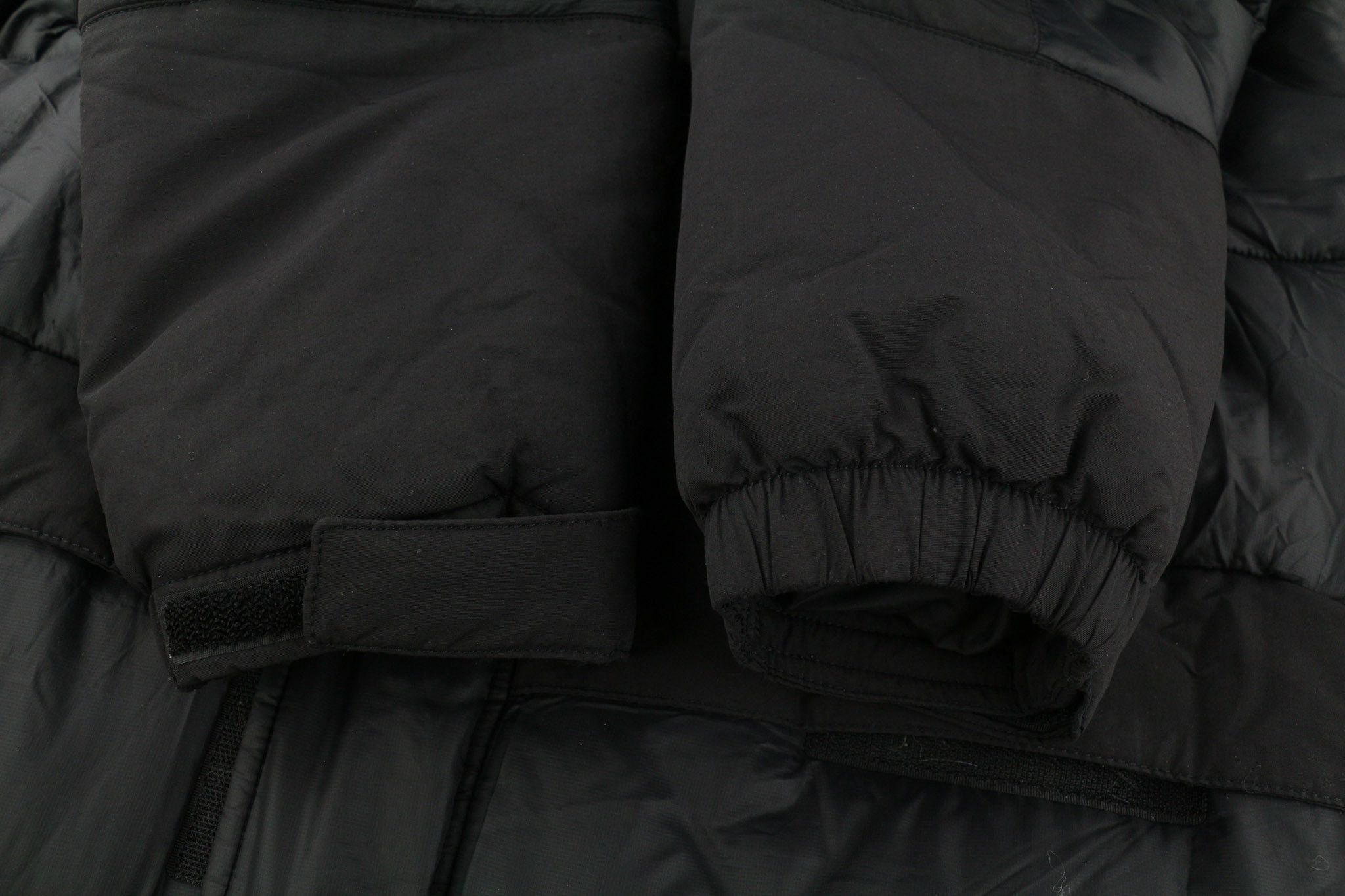 The North Face M Unisex Black Insulation Hooded Zipper Puffer Jacket 81687 Size US M / EU 48-50 / 2 - 11 Thumbnail