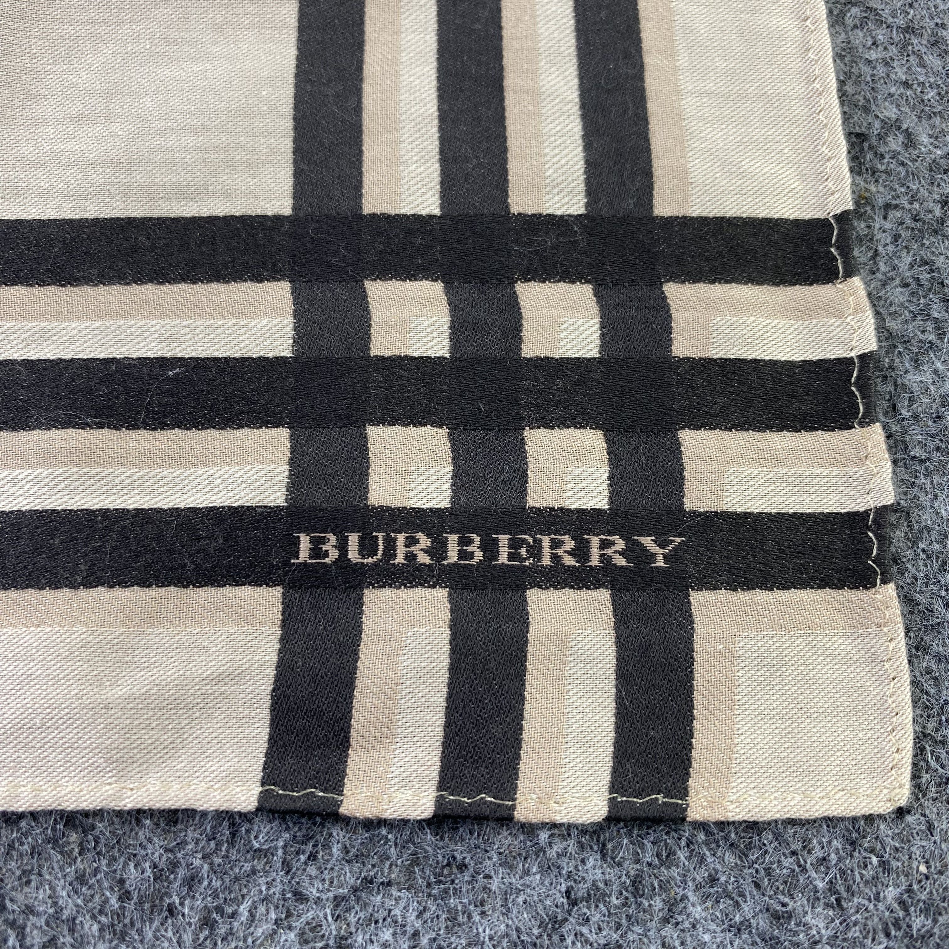 Burberry Burberry Handkerchief / Bandana / Neckerchief-B679 Size ONE SIZE - 5 Thumbnail