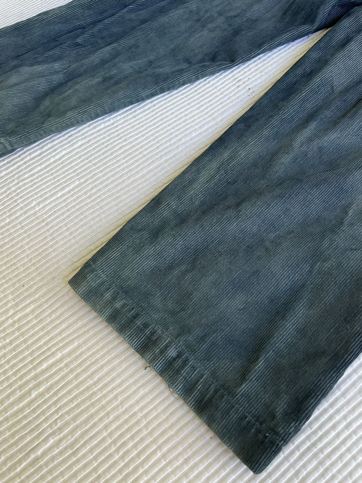 Other Worn Hand Dyed Indigo Cords Size US 33 - 14 Thumbnail